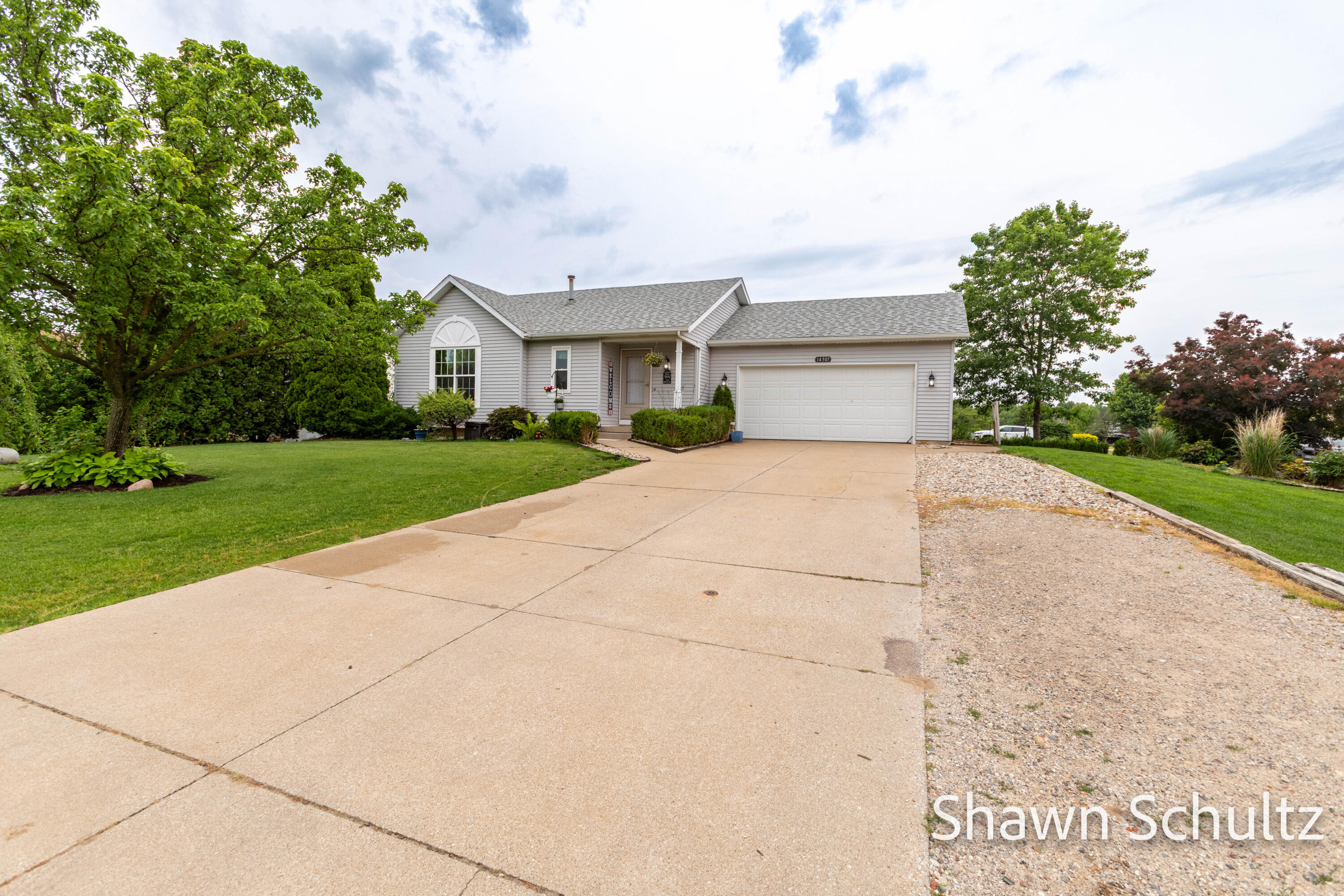 14307 Aspen Vale Drive Holland MI 49424