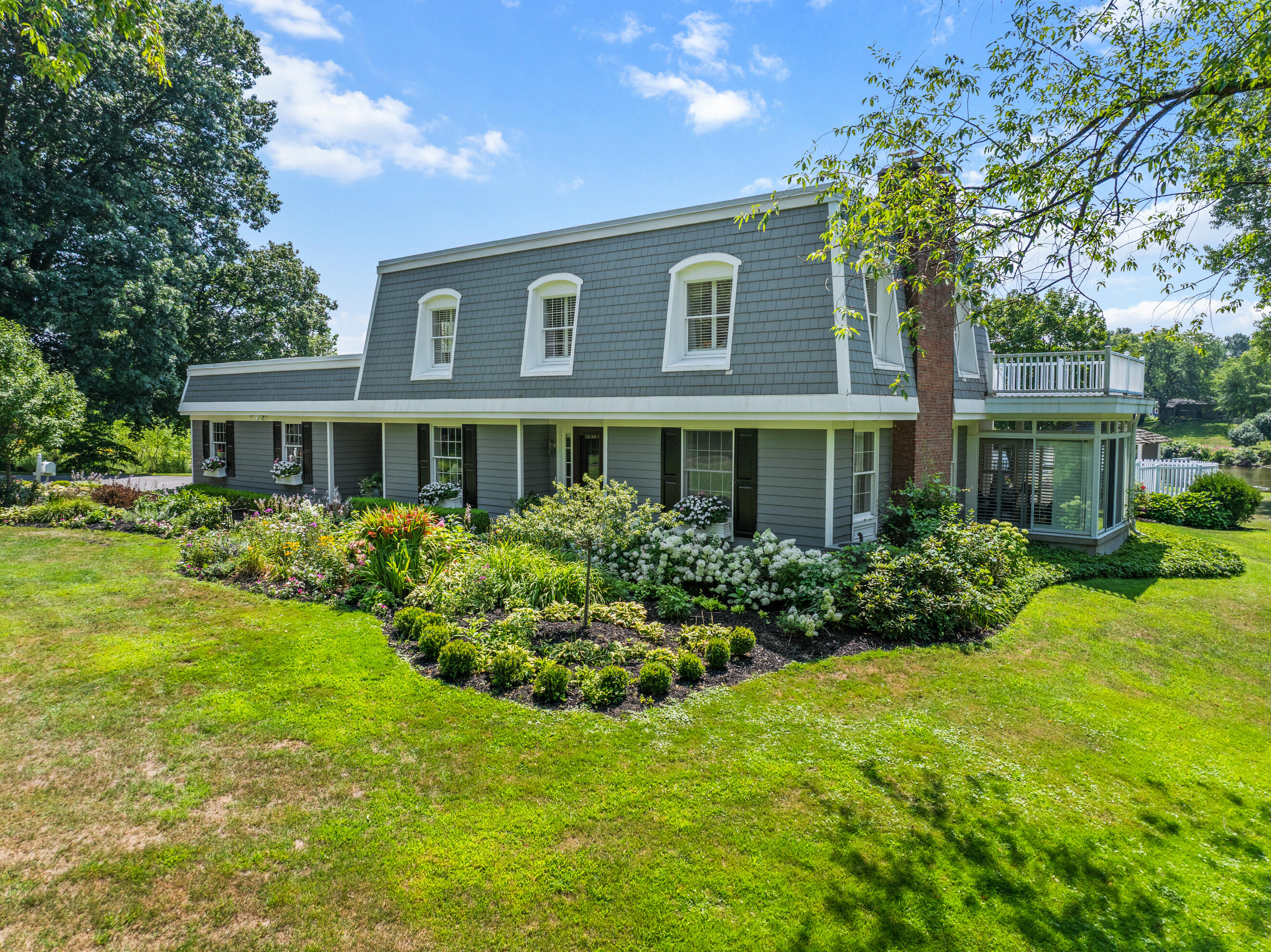 4090 E Fulton Street Grand Rapids MI 49546