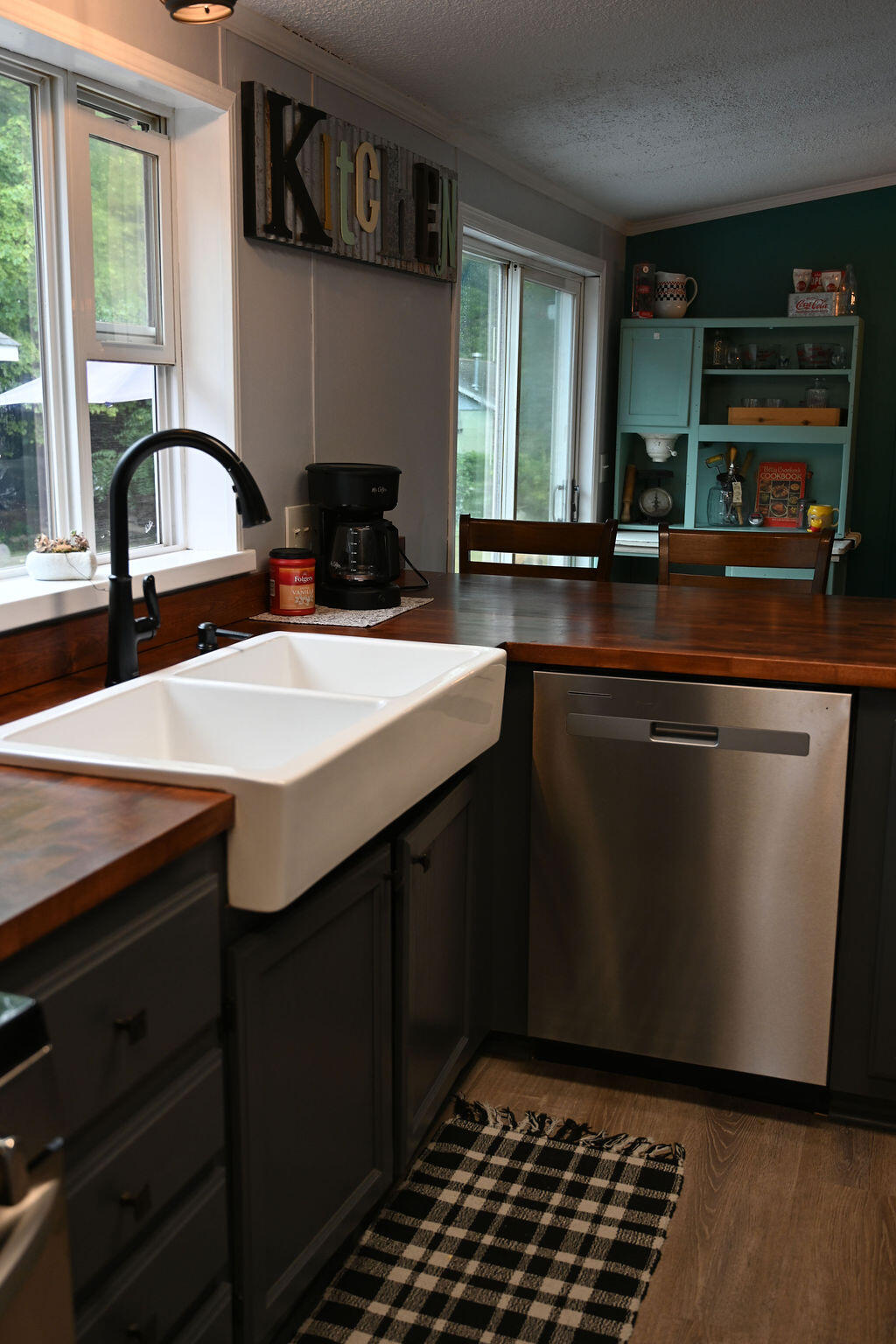 931 W Barney Avenue Muskegon MI 49441