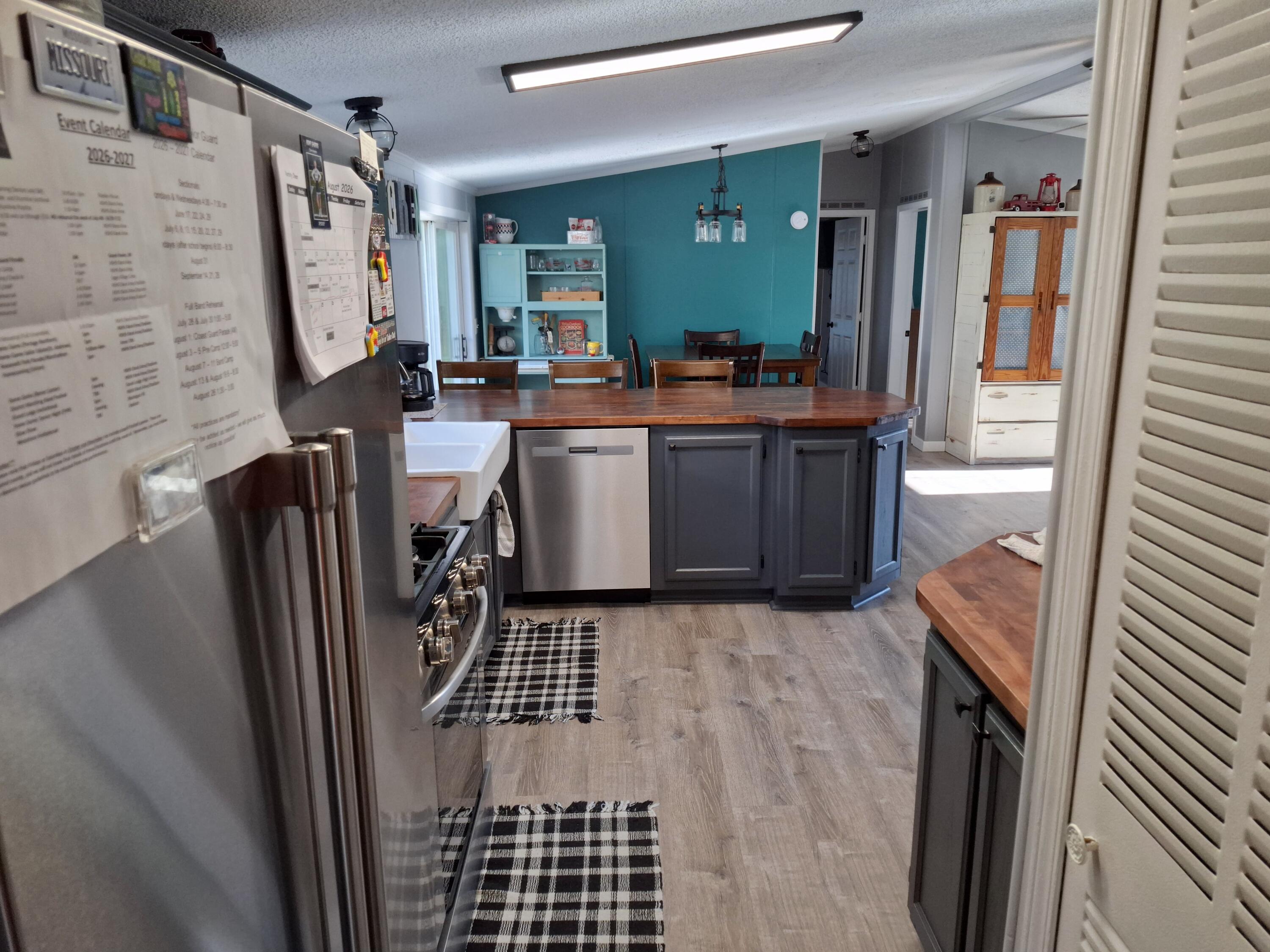 931 W Barney Avenue Muskegon MI 49441
