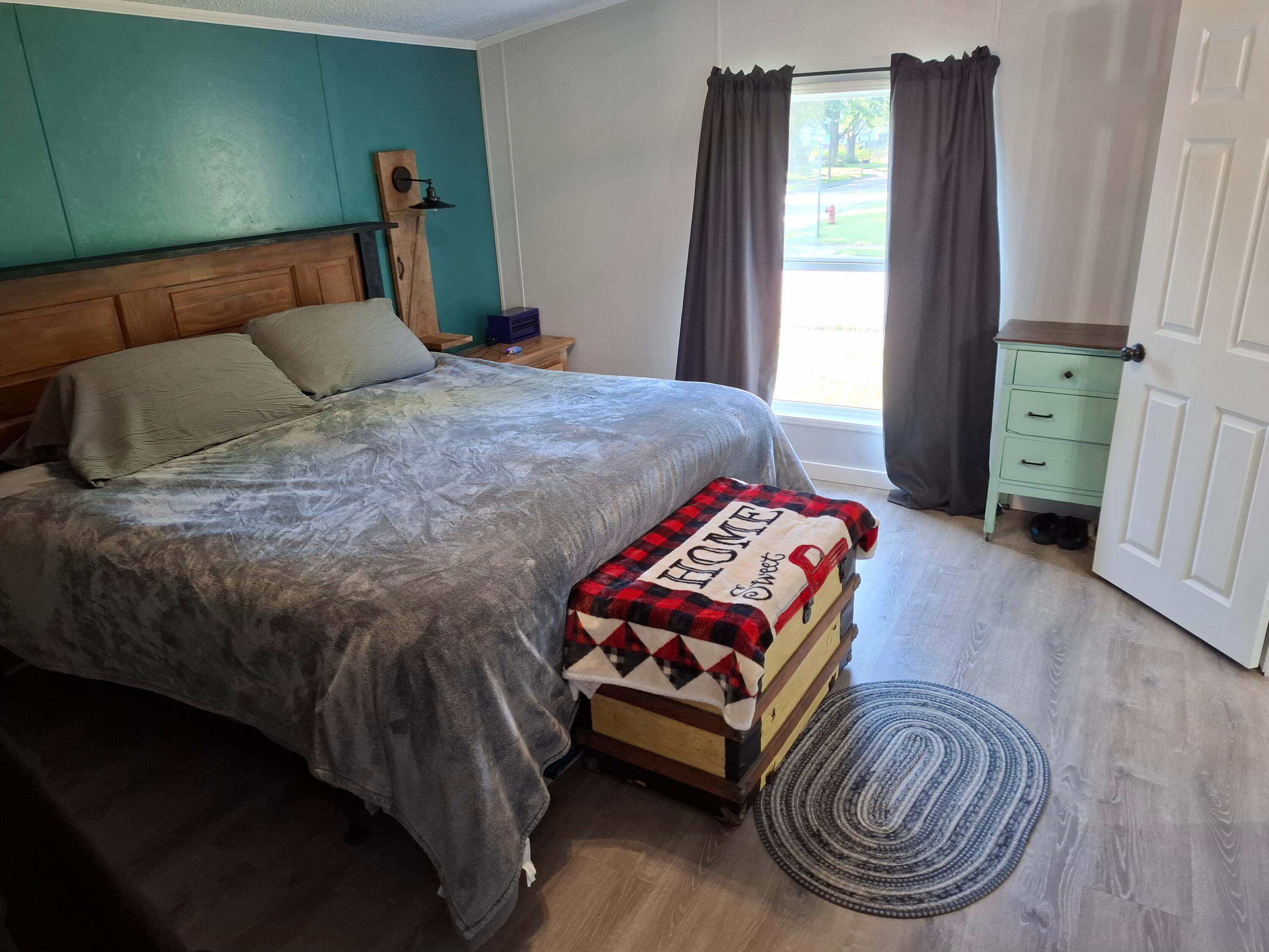 931 W Barney Avenue Muskegon MI 49441