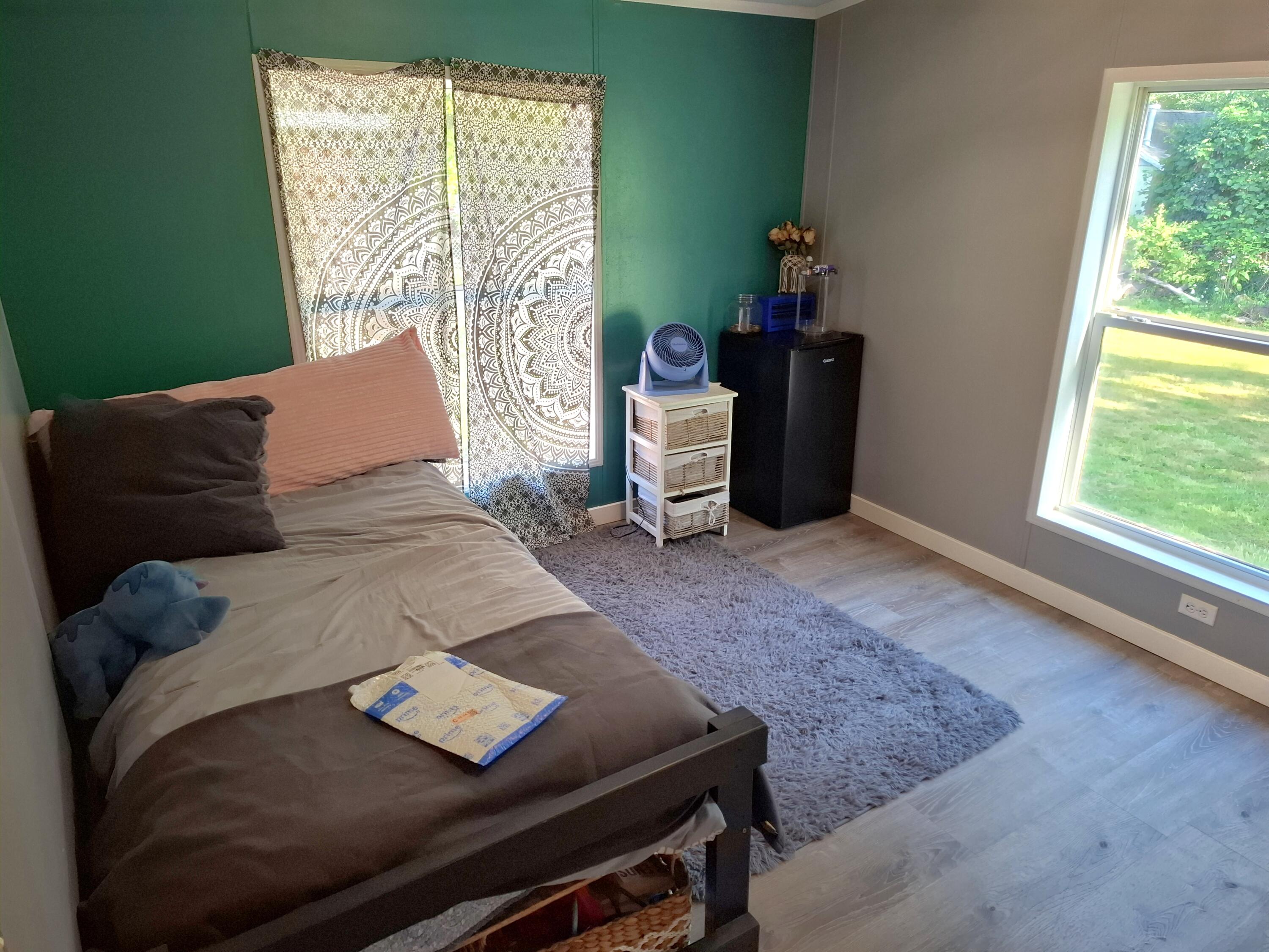 931 W Barney Avenue Muskegon MI 49441