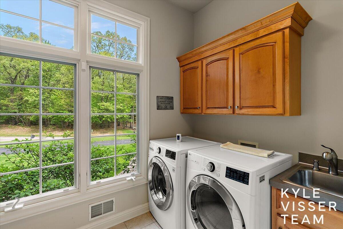 4608 Old Grand River Trail NE Ada MI 49301