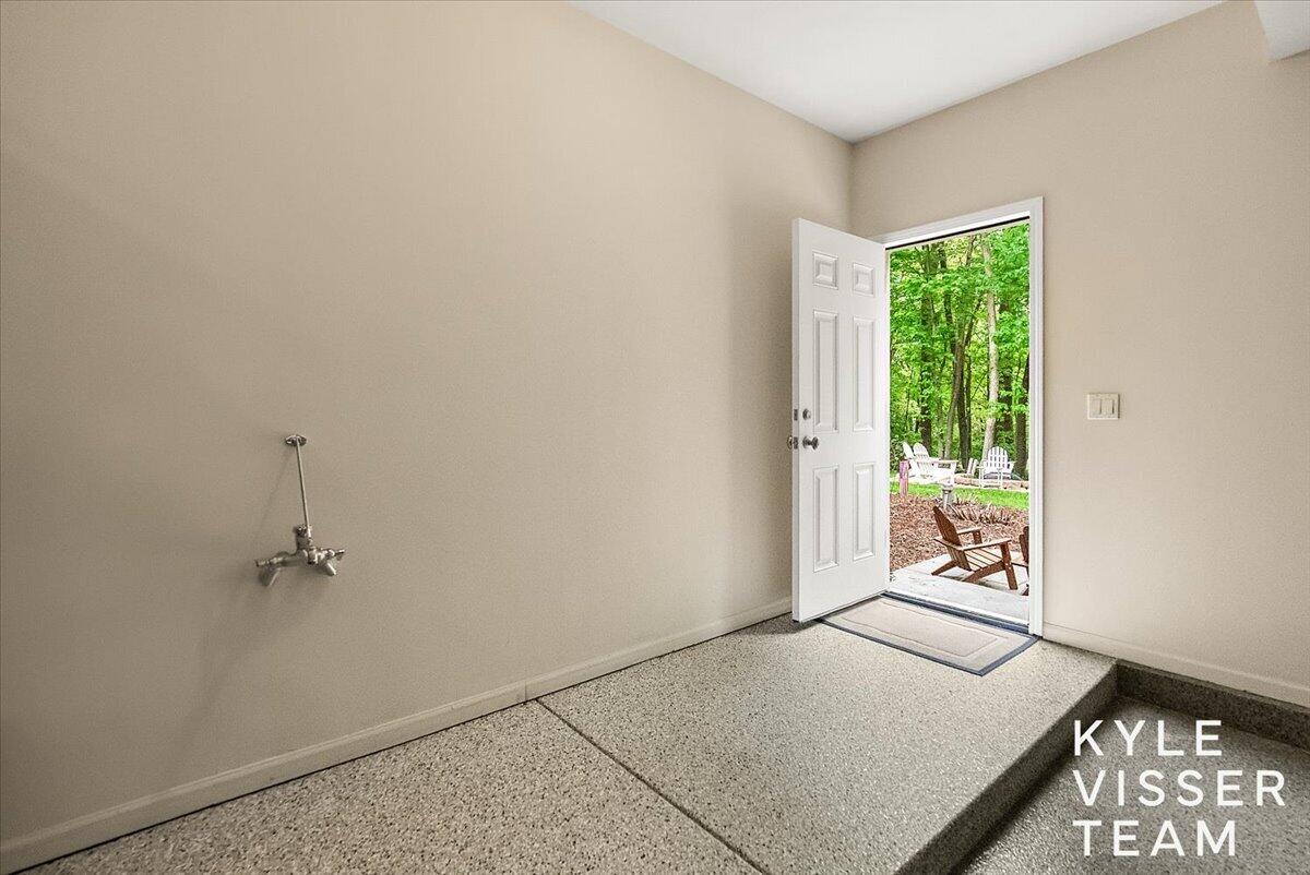 4608 Old Grand River Trail NE Ada MI 49301