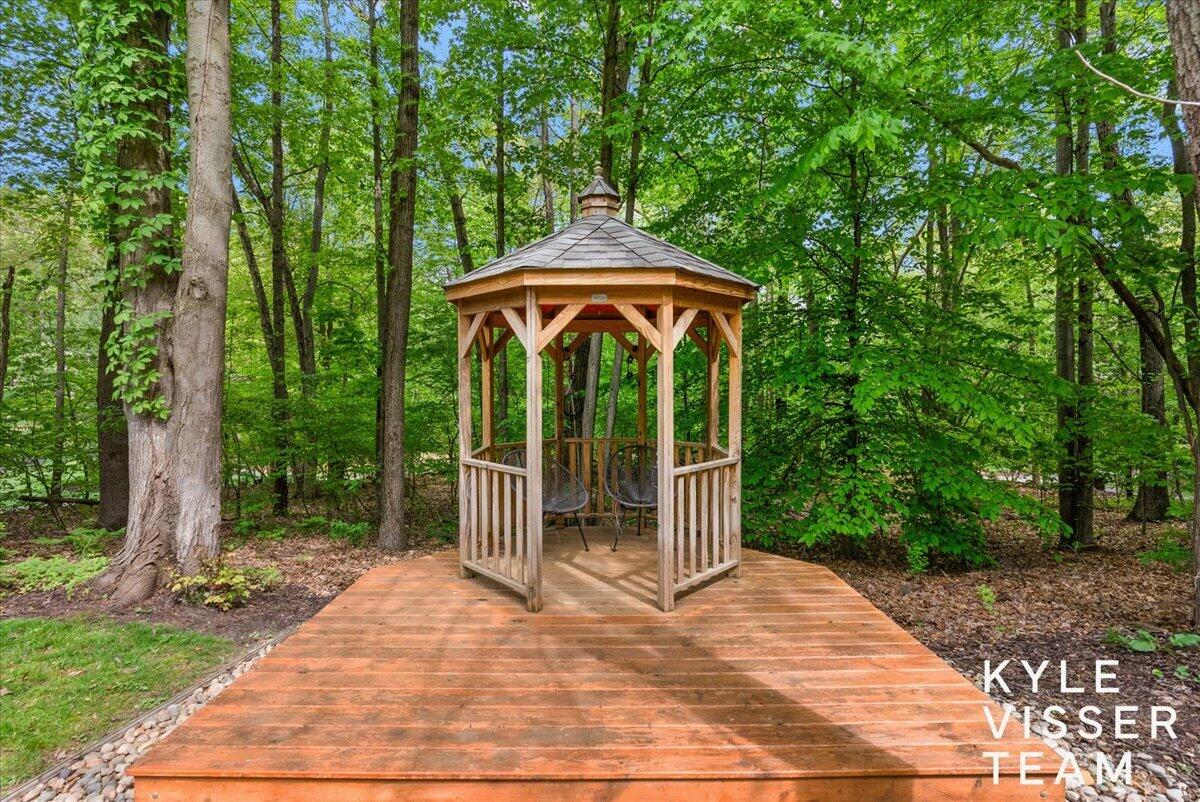 4608 Old Grand River Trail NE Ada MI 49301