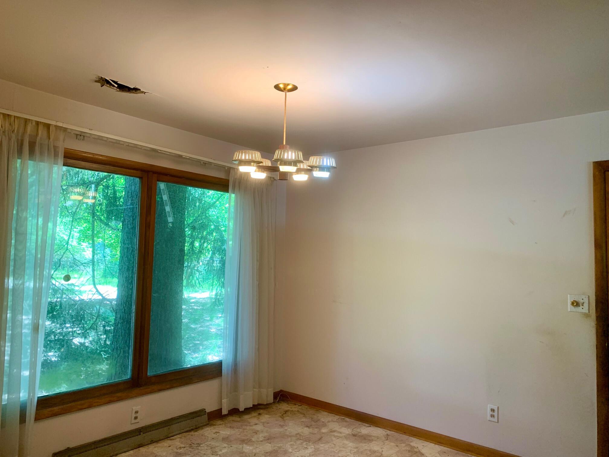2648 N Lakeshore Drive Ludington MI 49431
