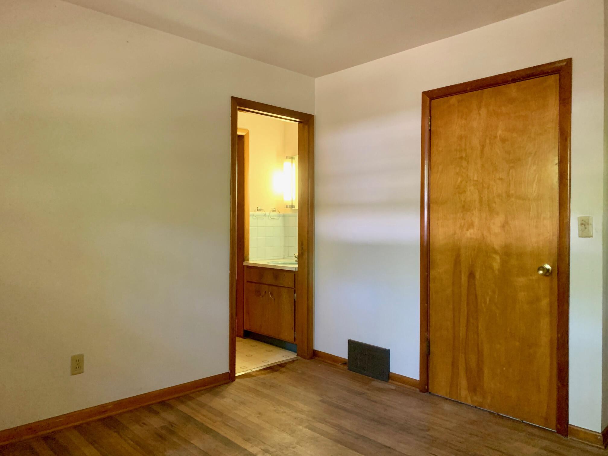 2648 N Lakeshore Drive Ludington MI 49431