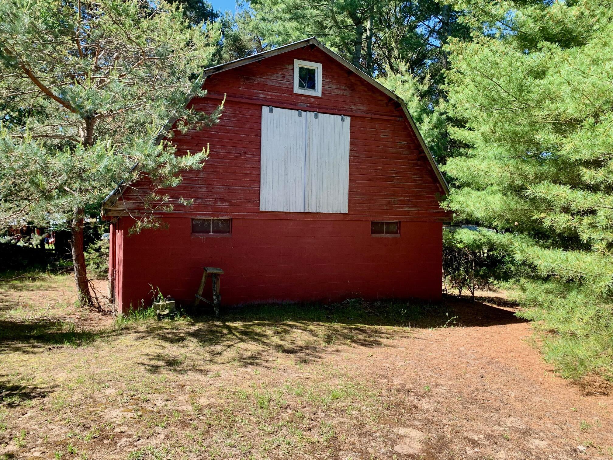 2648 N Lakeshore Drive Ludington MI 49431