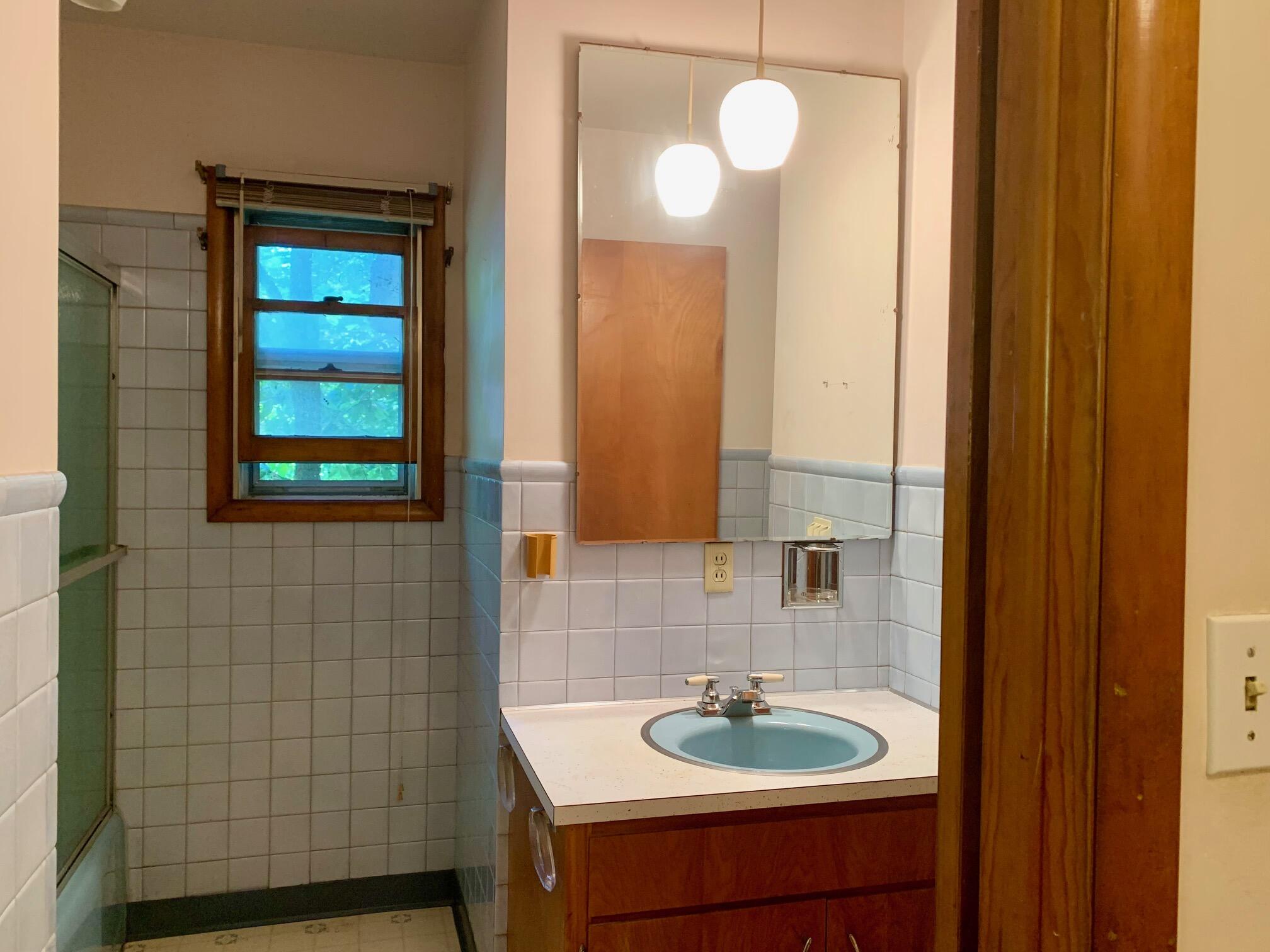 2648 N Lakeshore Drive Ludington MI 49431