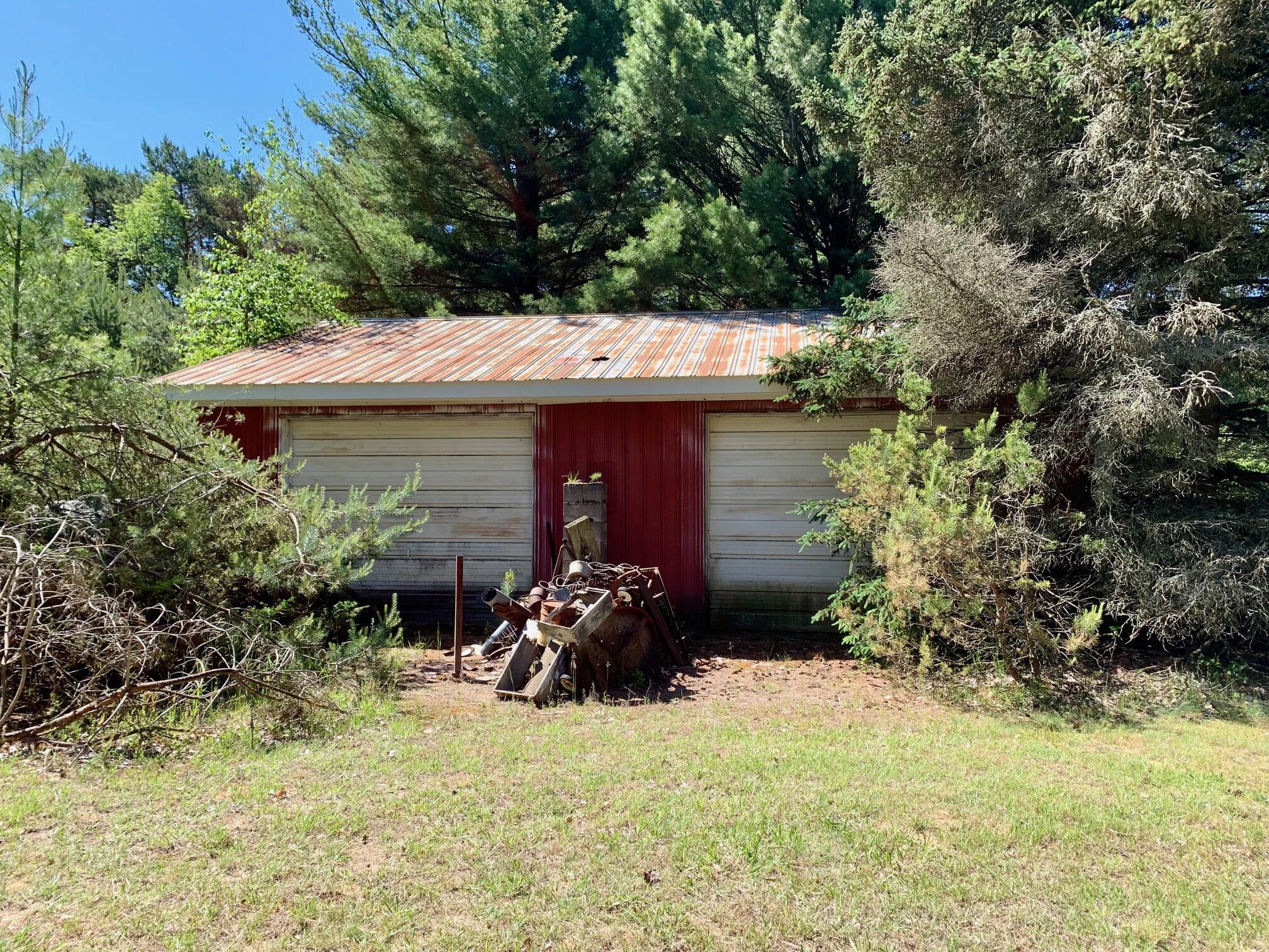2648 N Lakeshore Drive Ludington MI 49431
