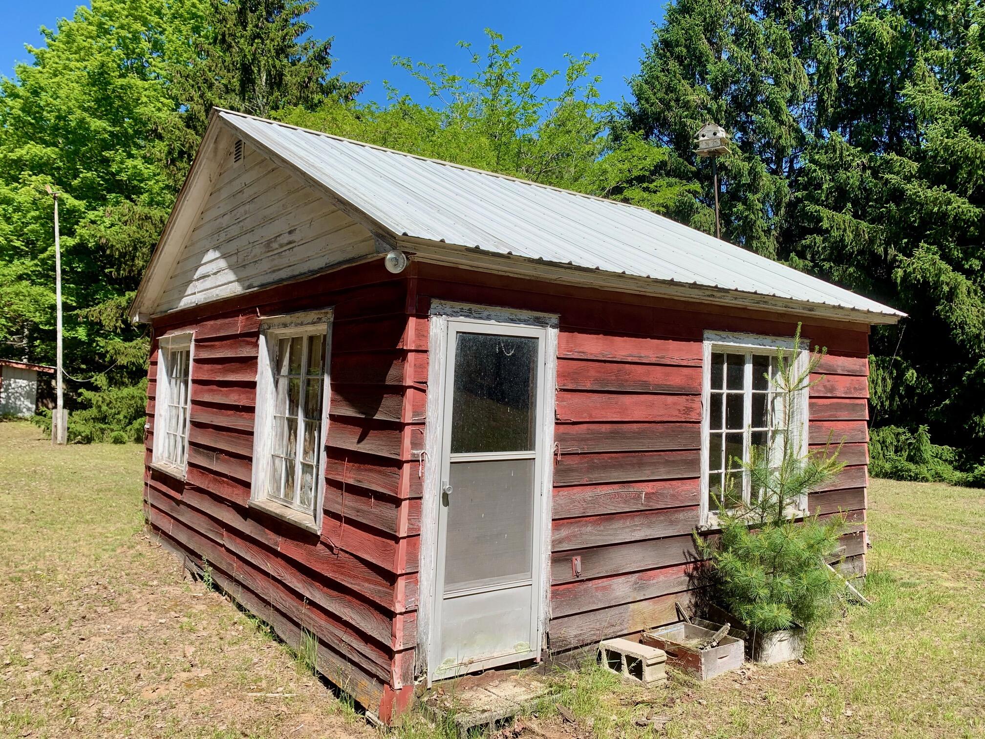 2648 N Lakeshore Drive Ludington MI 49431