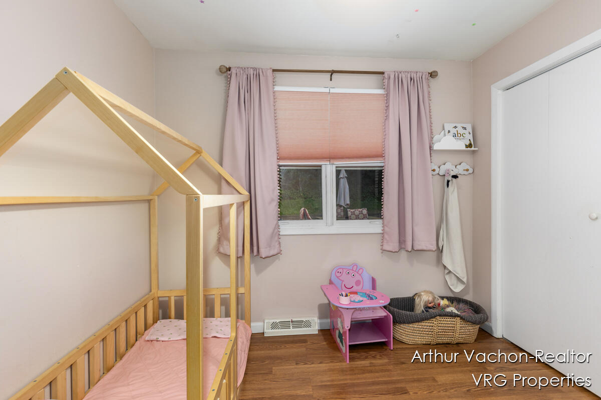 9089 Fulton Street SE Ada MI 49301