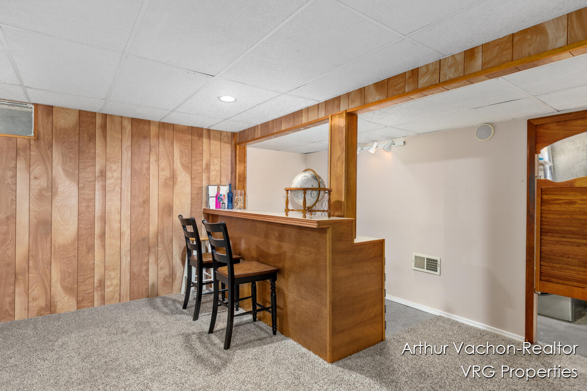 9089 Fulton Street SE Ada MI 49301