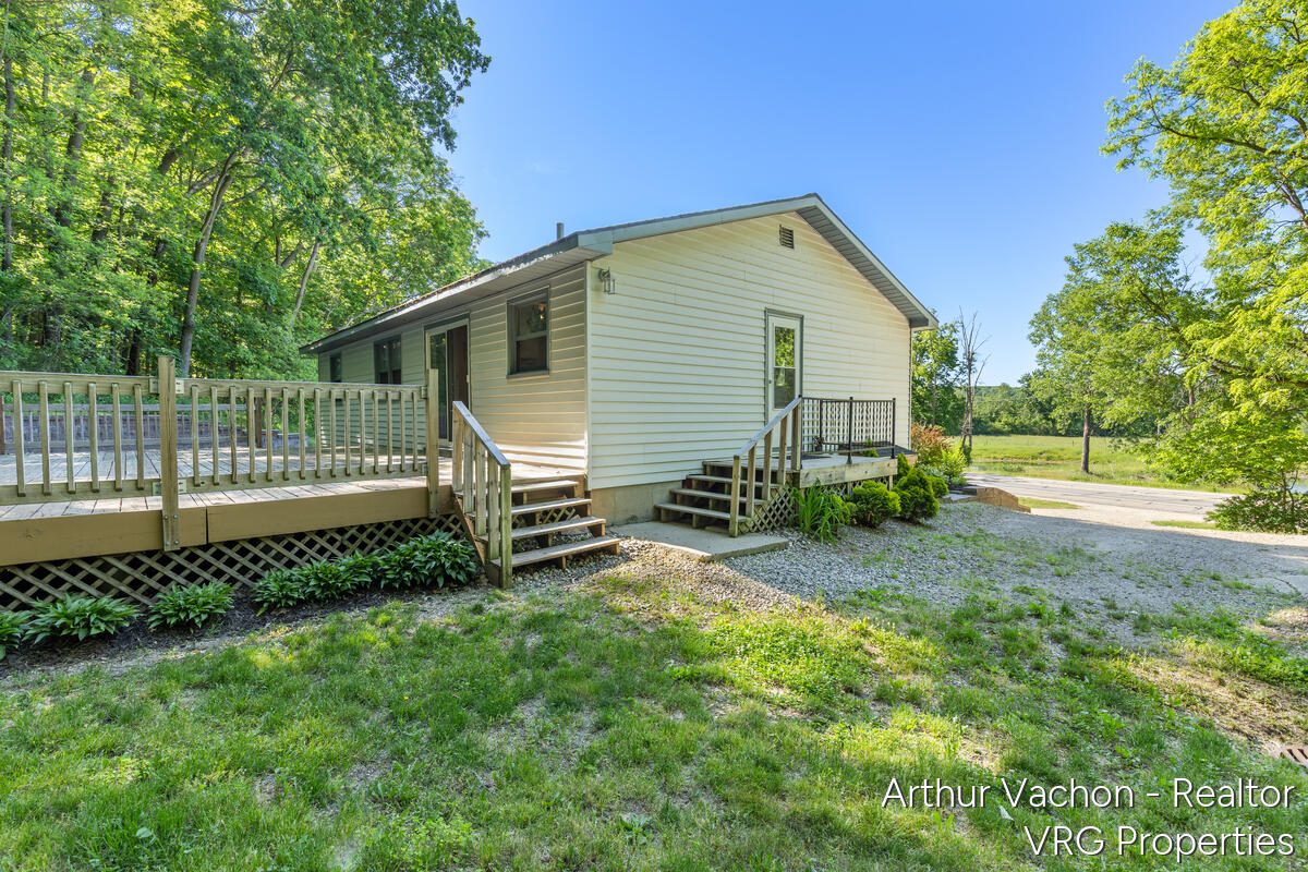 9089 Fulton Street SE Ada MI 49301