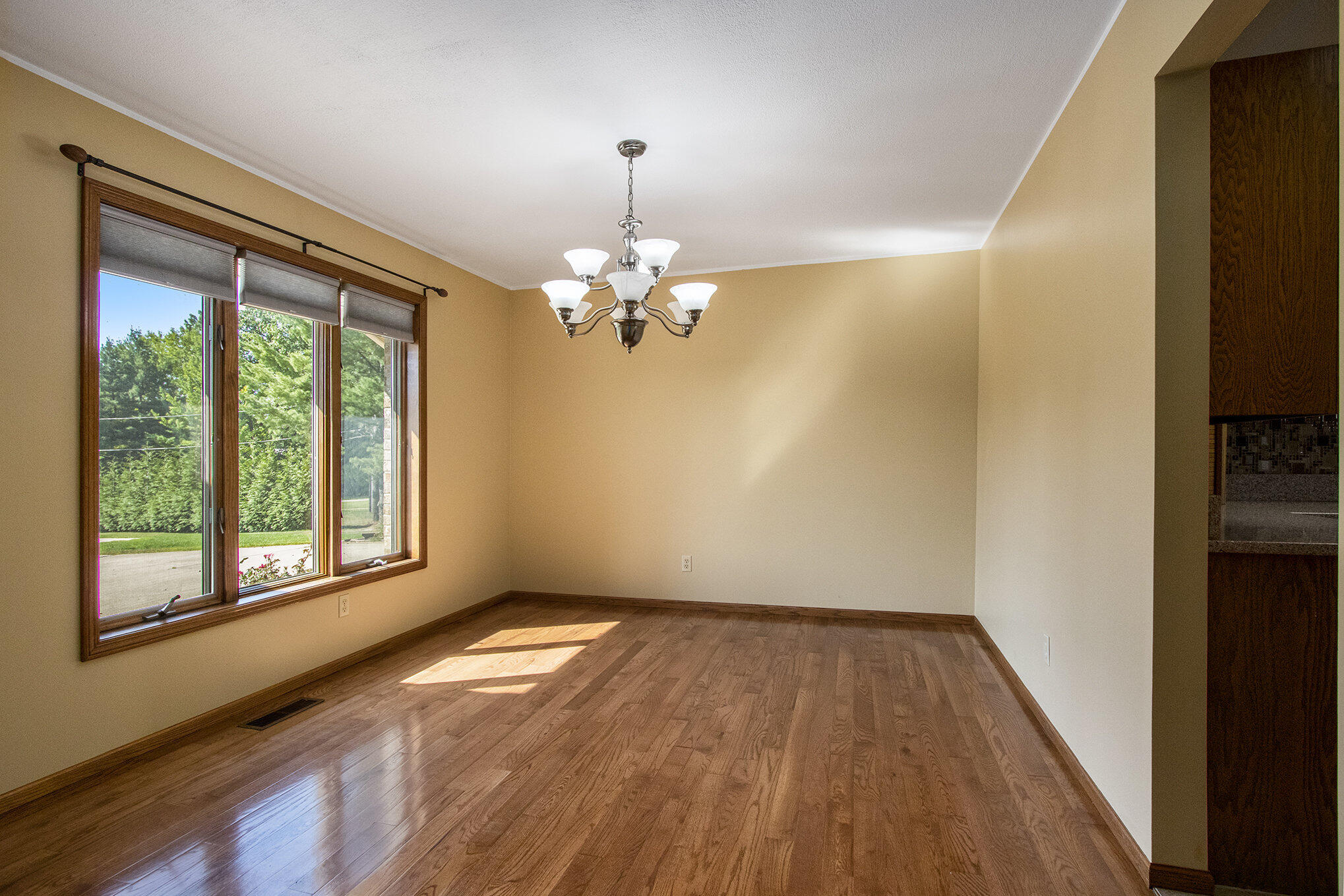 6030 Paw Paw Lake Road Coloma MI 49038