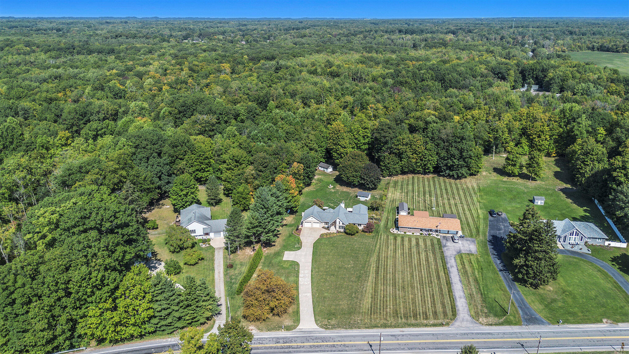 6030 Paw Paw Lake Road Coloma MI 49038