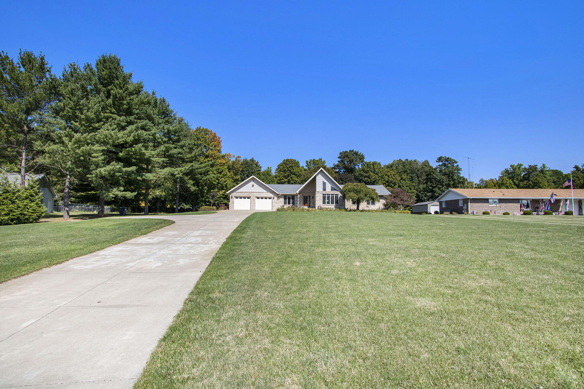 6030 Paw Paw Lake Road Coloma MI 49038
