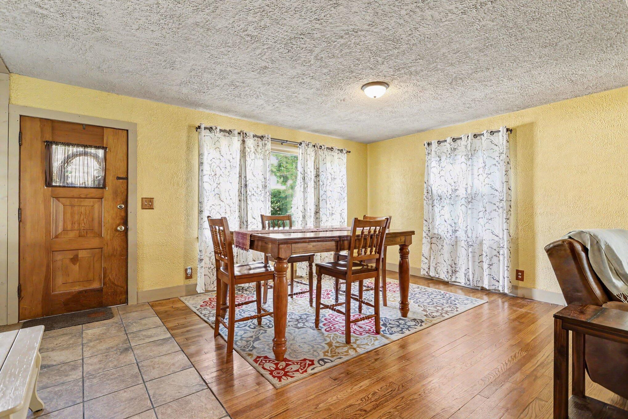 124 S Mayhew Street New Buffalo MI 49117