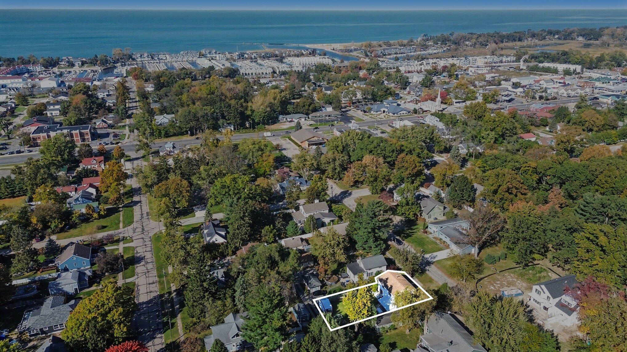 124 S Mayhew Street New Buffalo MI 49117