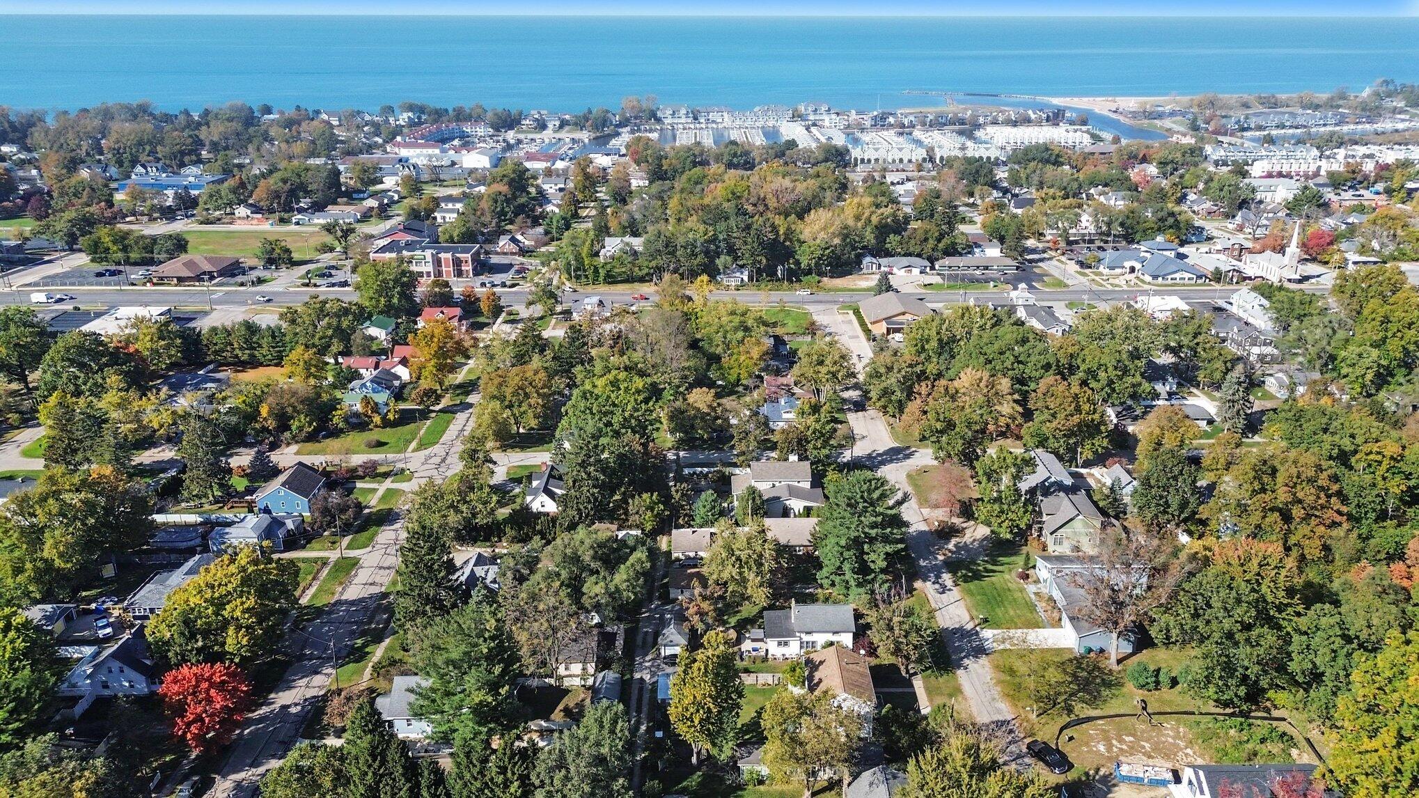124 S Mayhew Street New Buffalo MI 49117