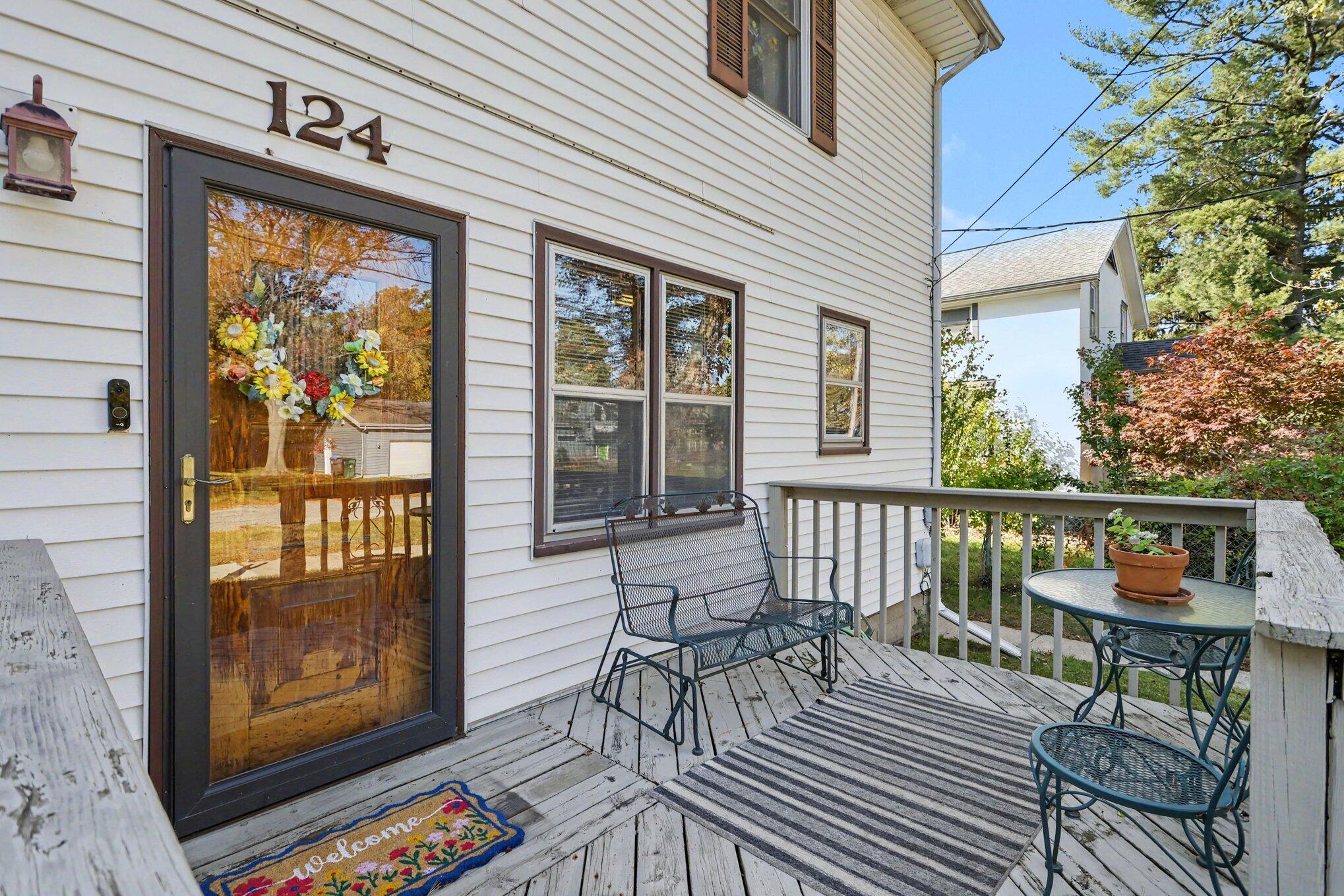 124 S Mayhew Street New Buffalo MI 49117