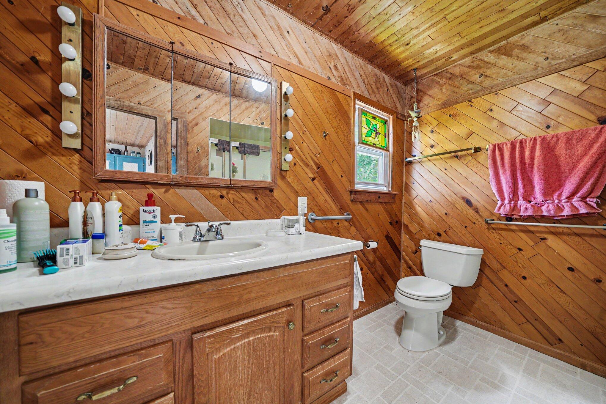 5497 Wilson Street Coloma MI 49038