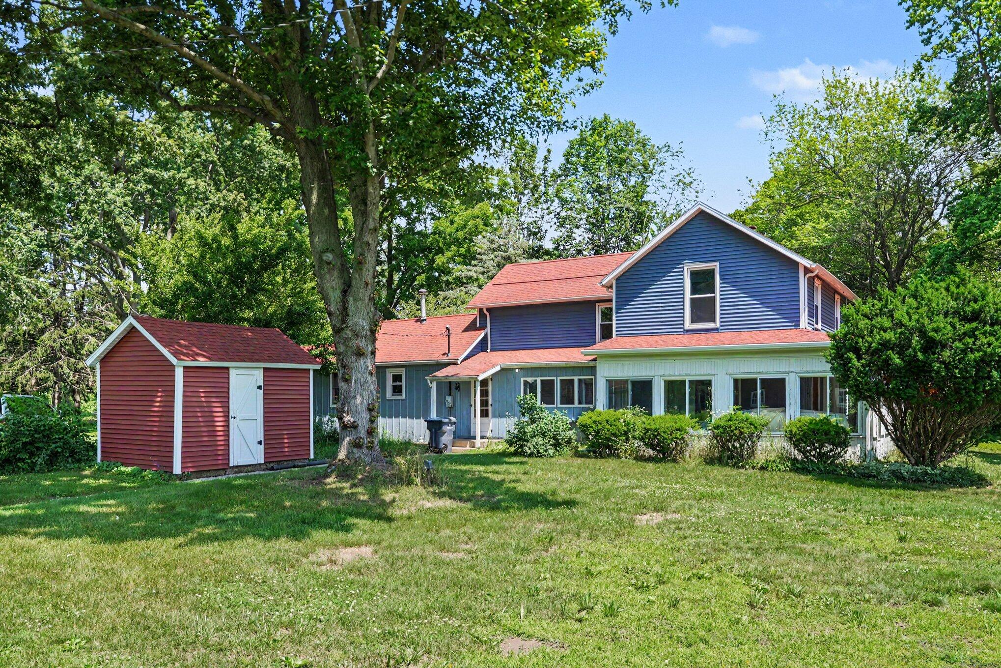 5497 Wilson Street Coloma MI 49038