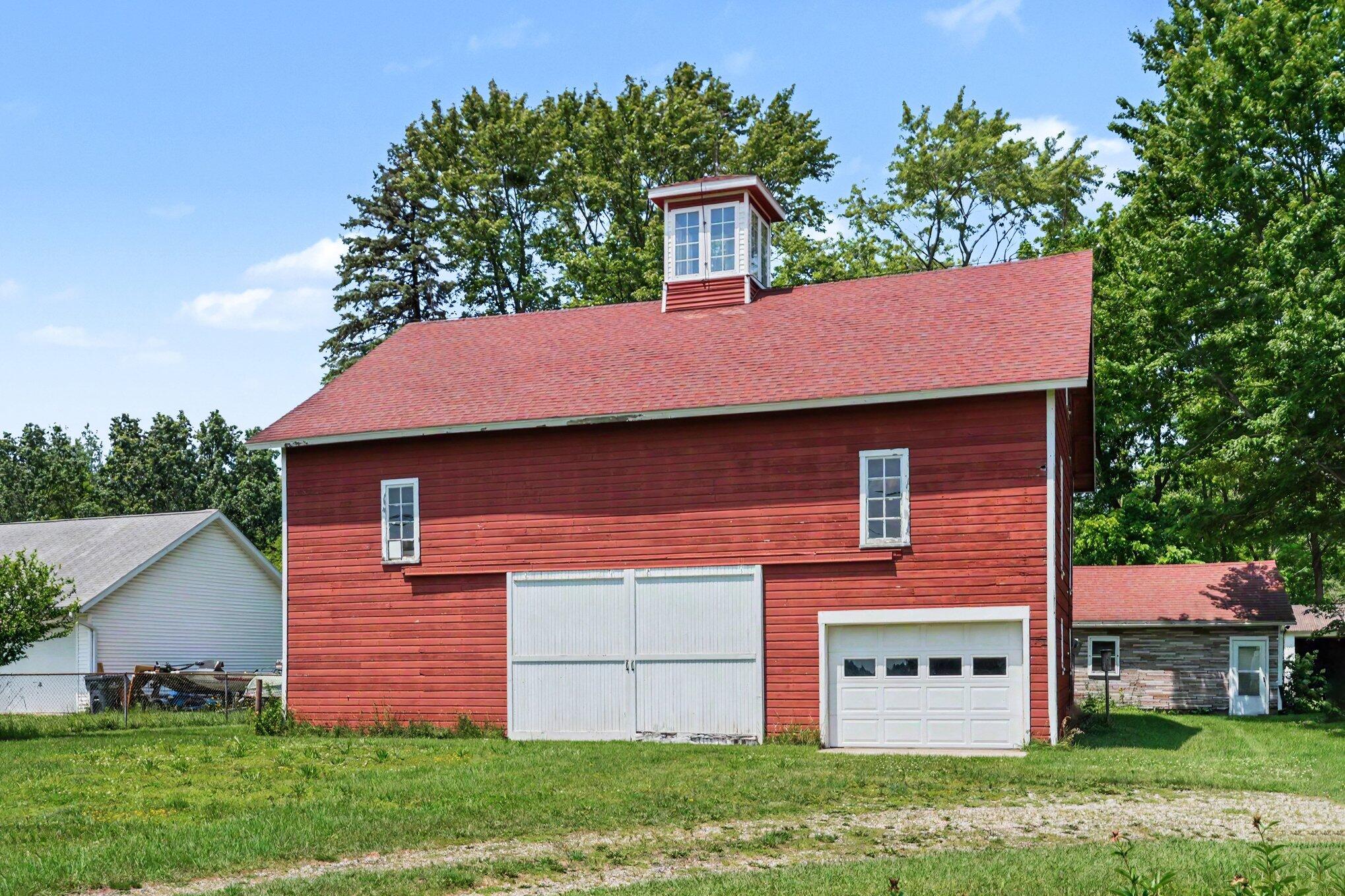 5497 Wilson Street Coloma MI 49038