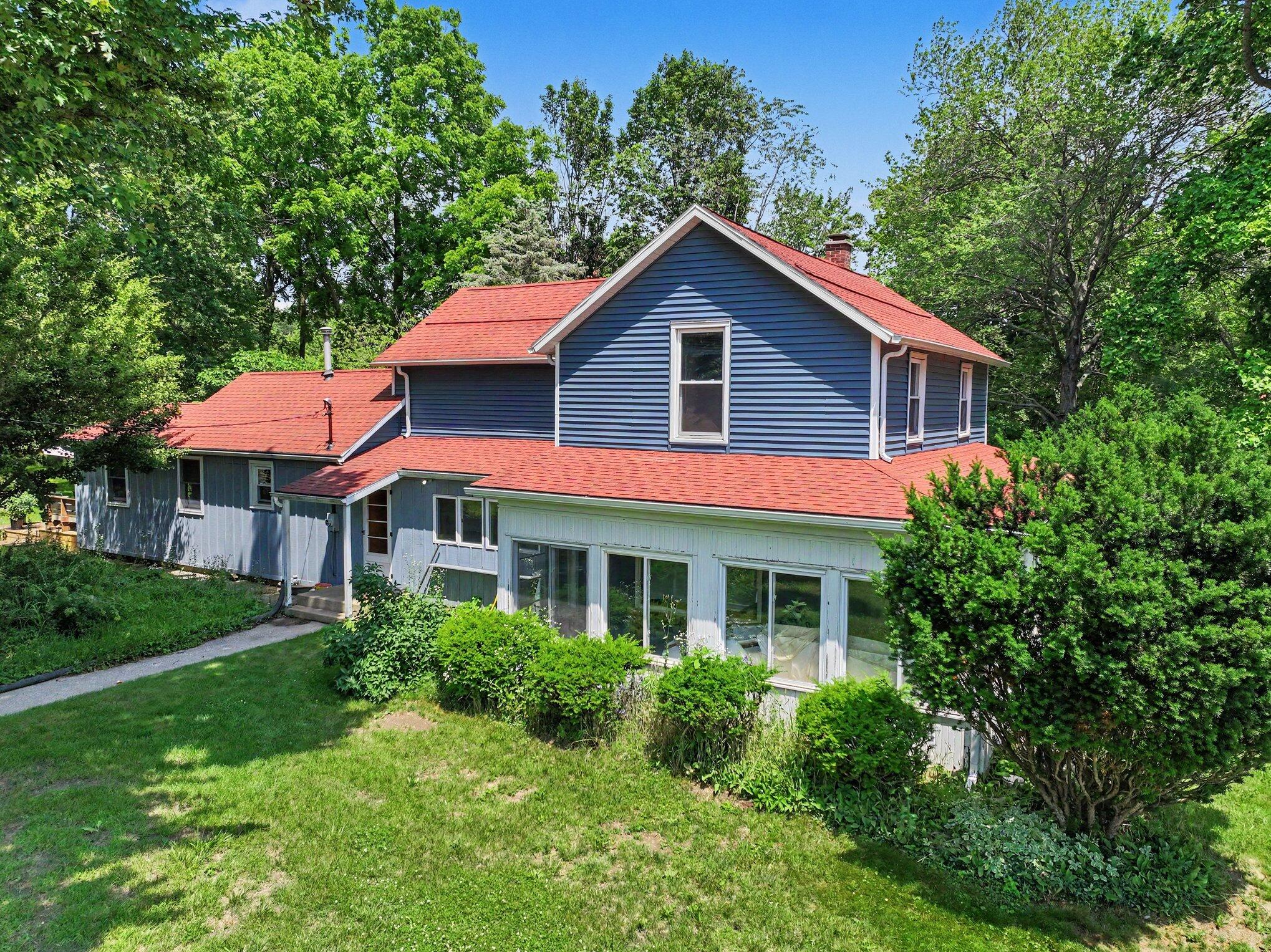 5497 Wilson Street Coloma MI 49038