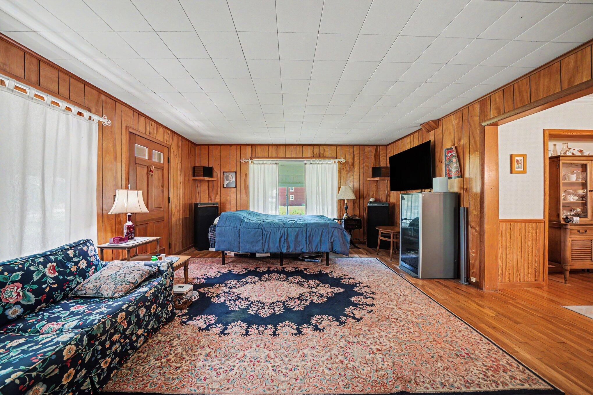 5497 Wilson Street Coloma MI 49038