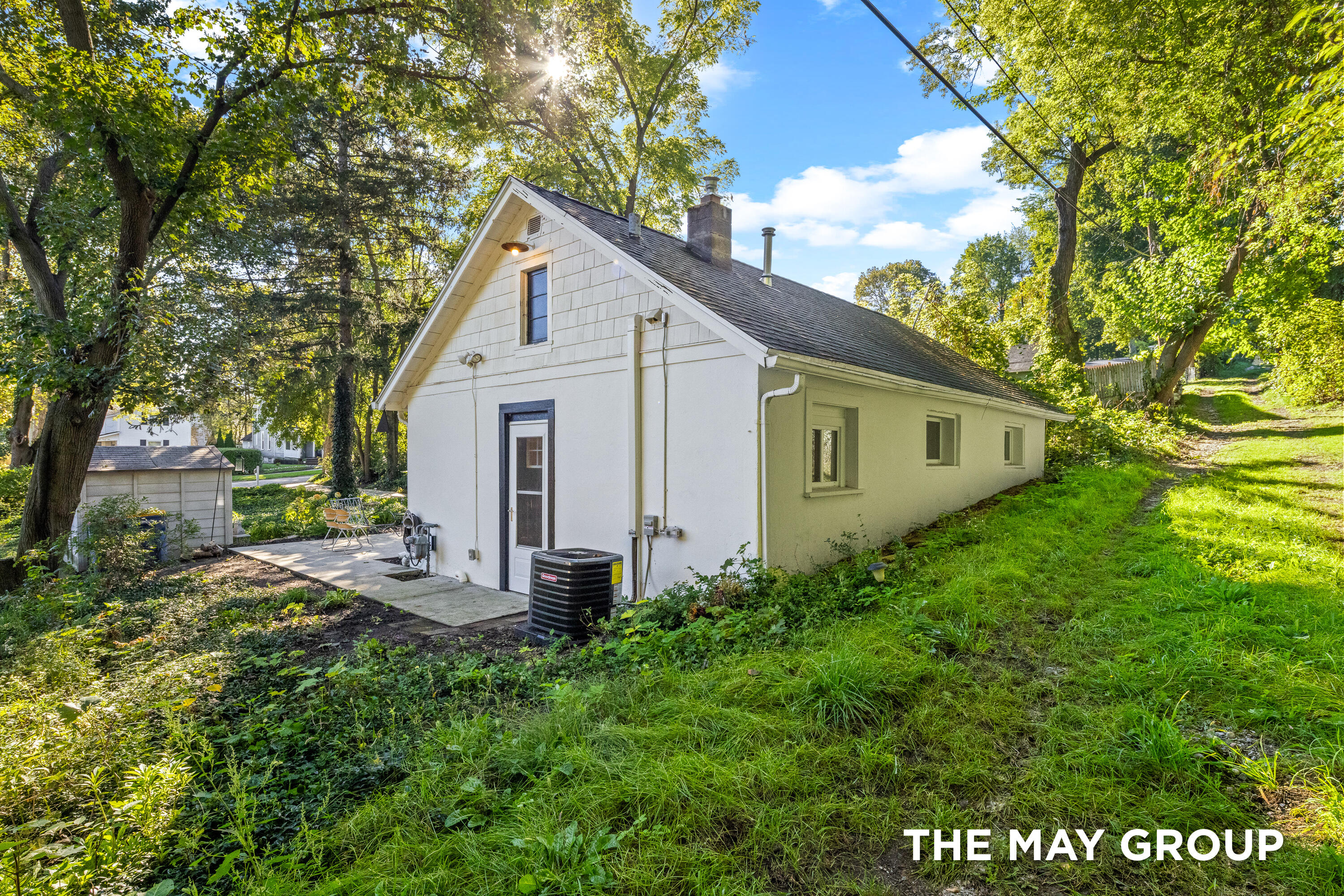143 Langdon Avenue NE Grand Rapids MI 49503