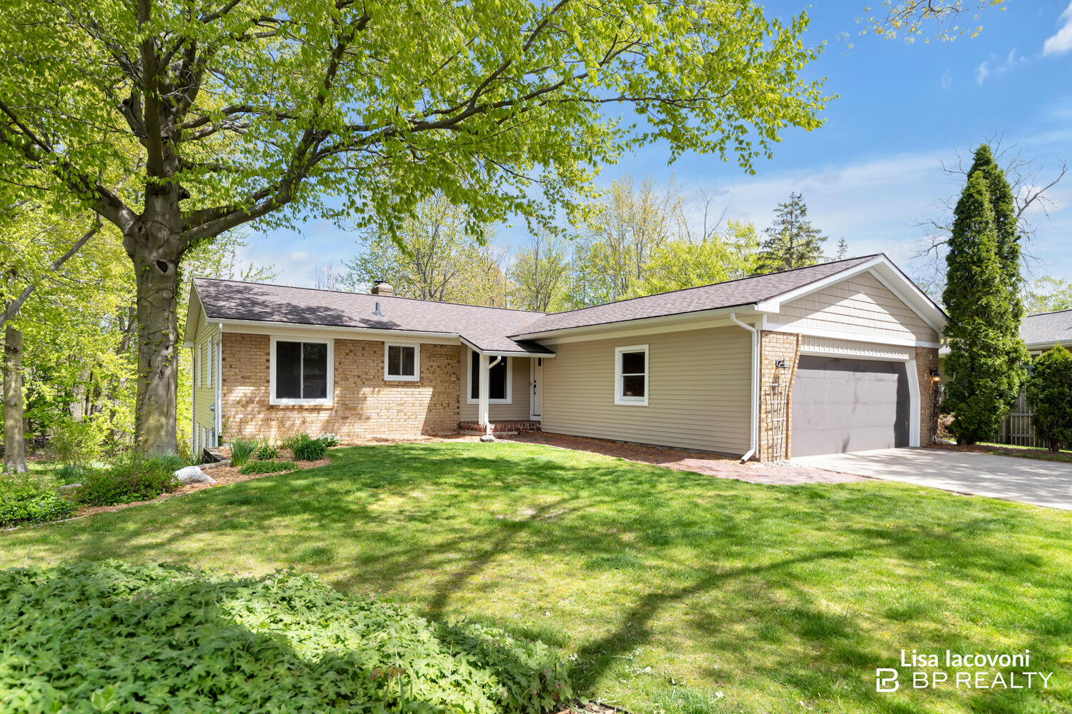4125 Imperial Drive NW Grand Rapids MI 49534