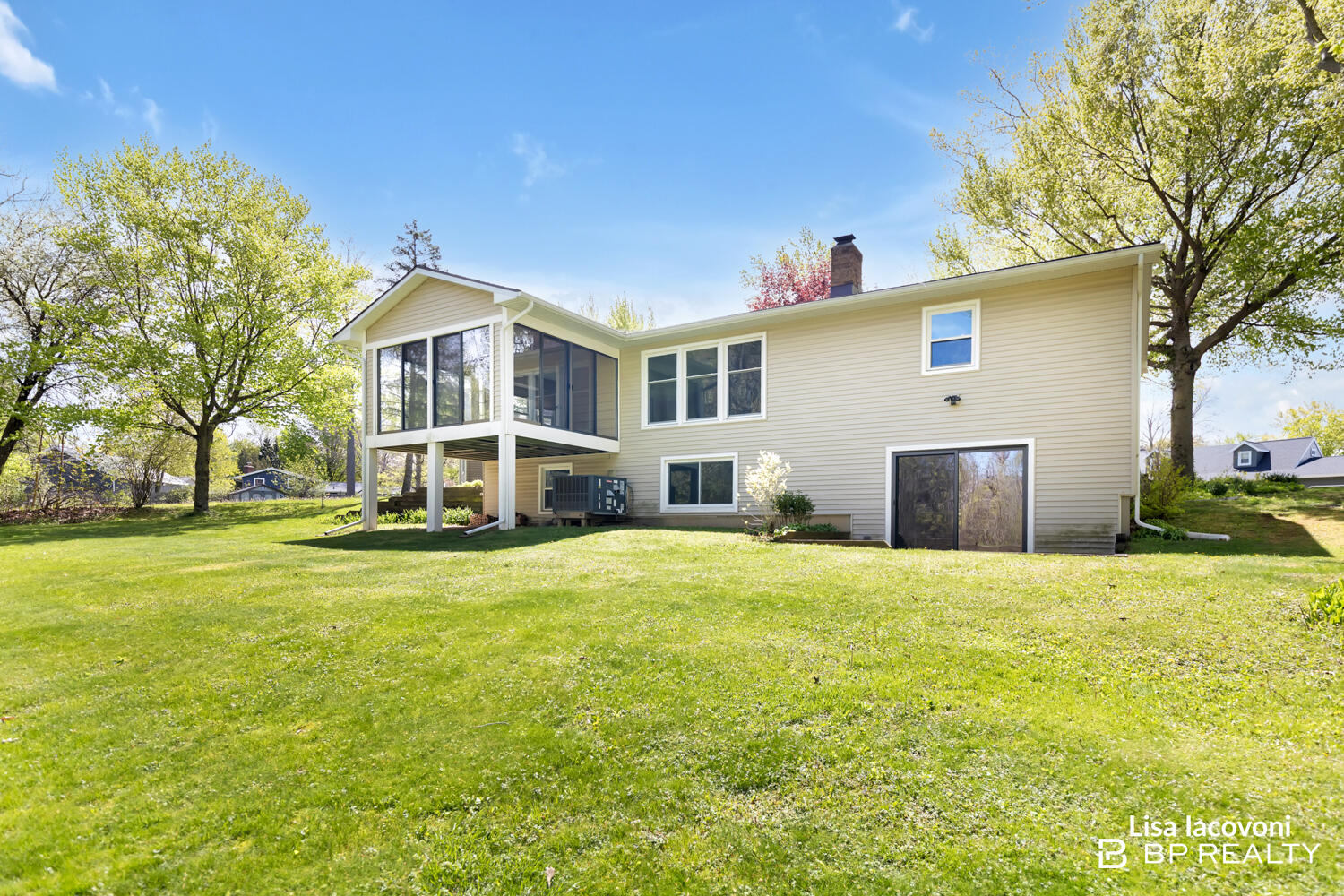 4125 Imperial Drive NW Grand Rapids MI 49534
