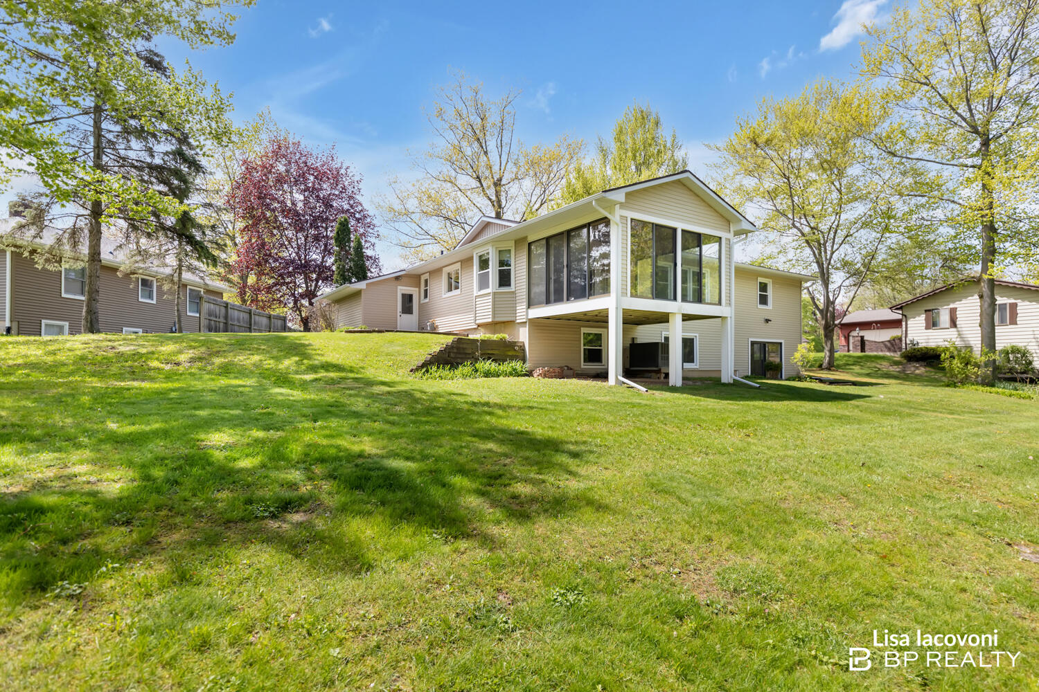 4125 Imperial Drive NW Grand Rapids MI 49534