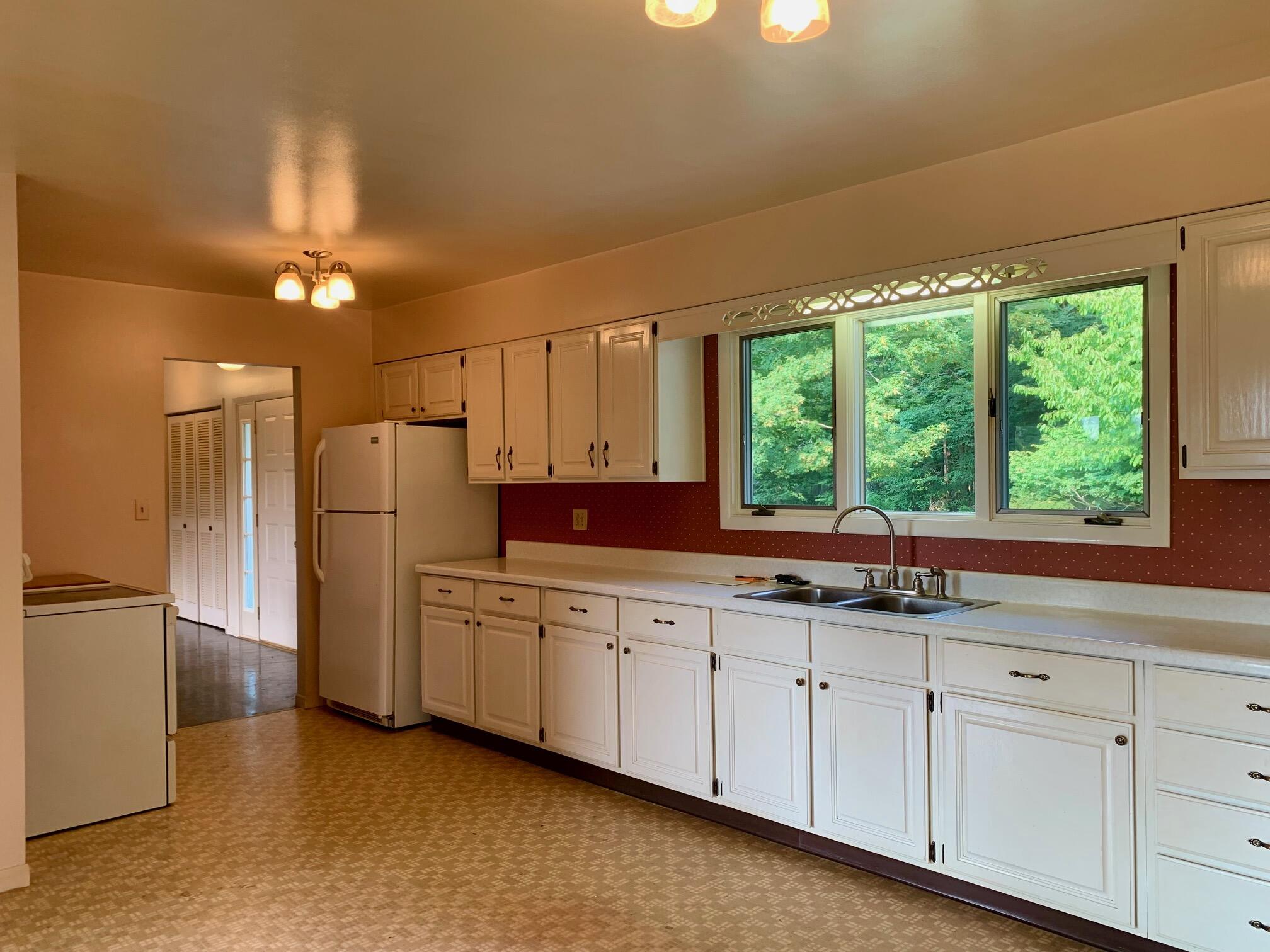 1775 S Lakeshore Drive Ludington MI 49431
