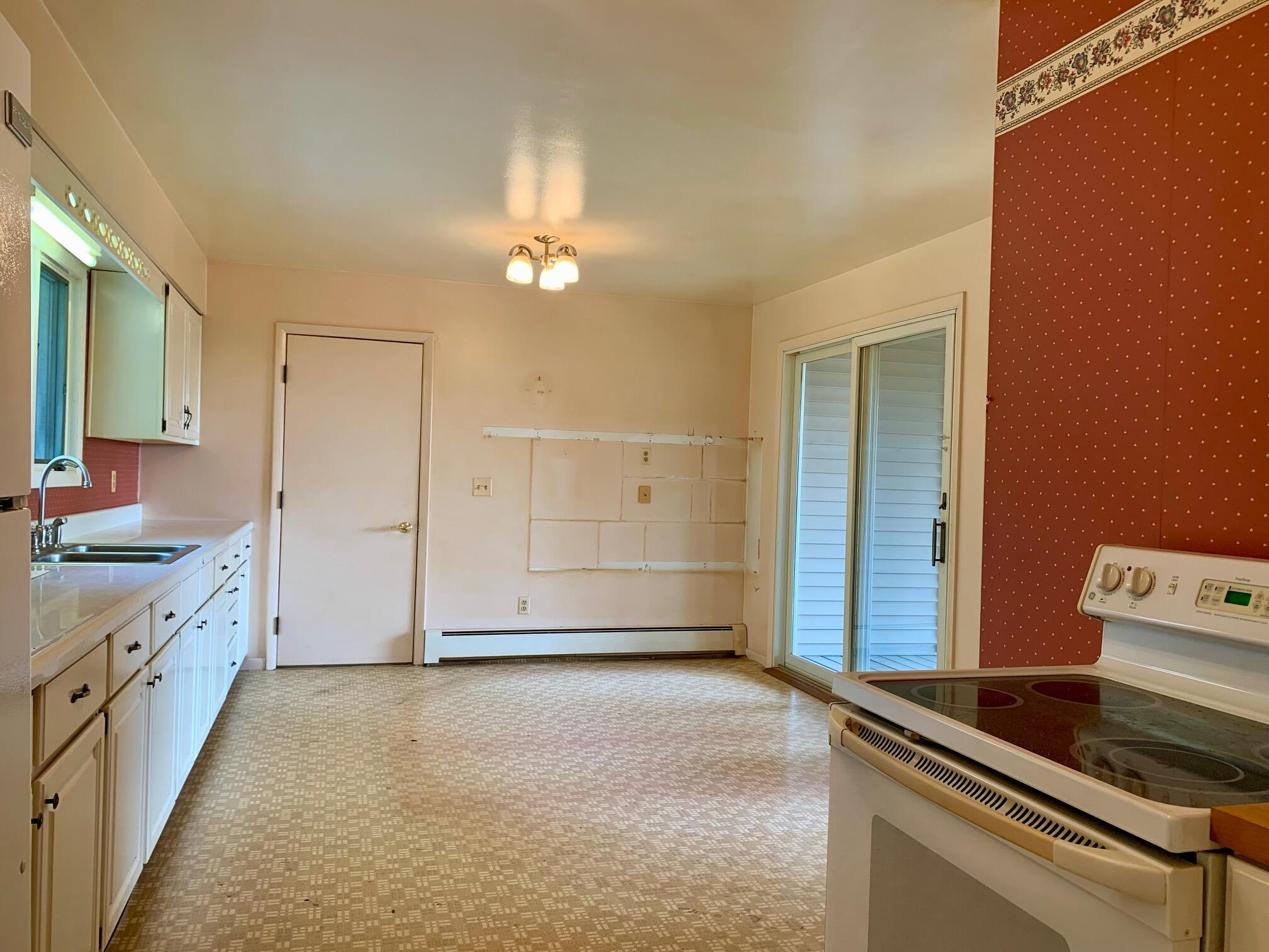 1775 S Lakeshore Drive Ludington MI 49431