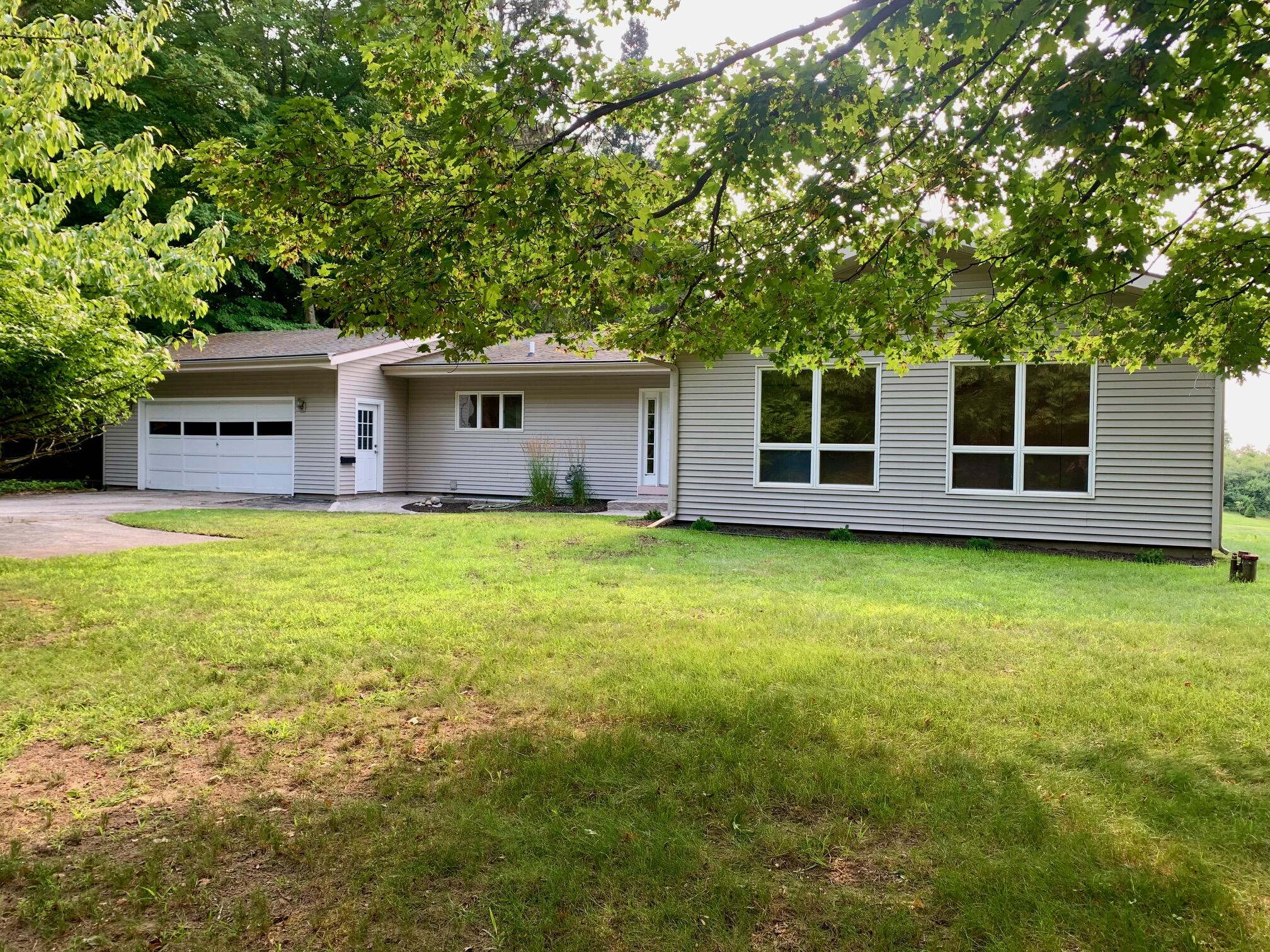 1775 S Lakeshore Drive Ludington MI 49431