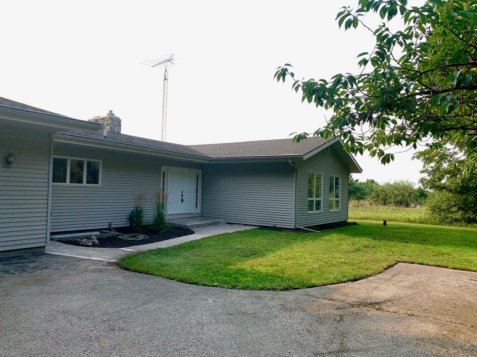 1775 S Lakeshore Drive Ludington MI 49431