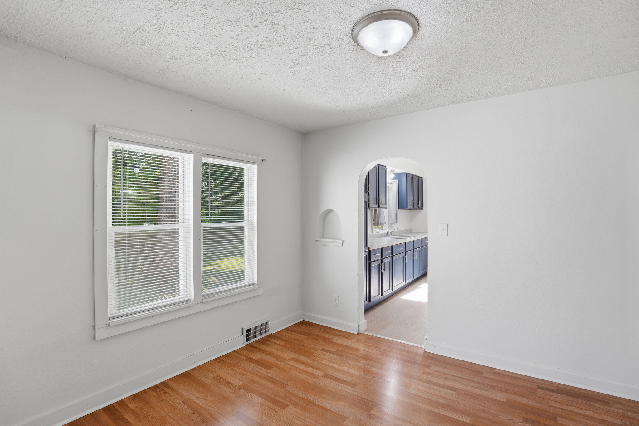 1027 Monroe Street Benton Harbor MI 49022