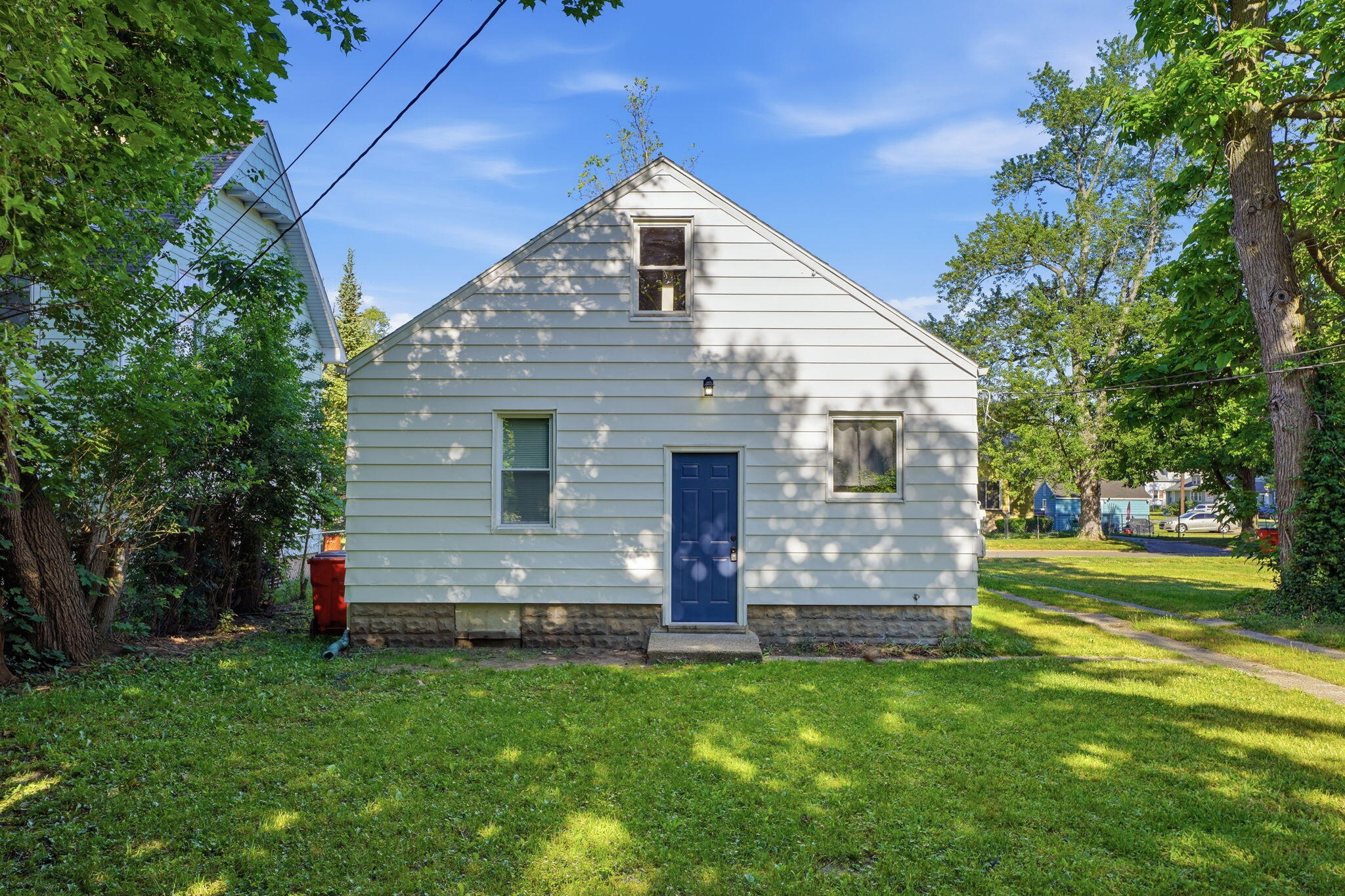 1027 Monroe Street Benton Harbor MI 49022