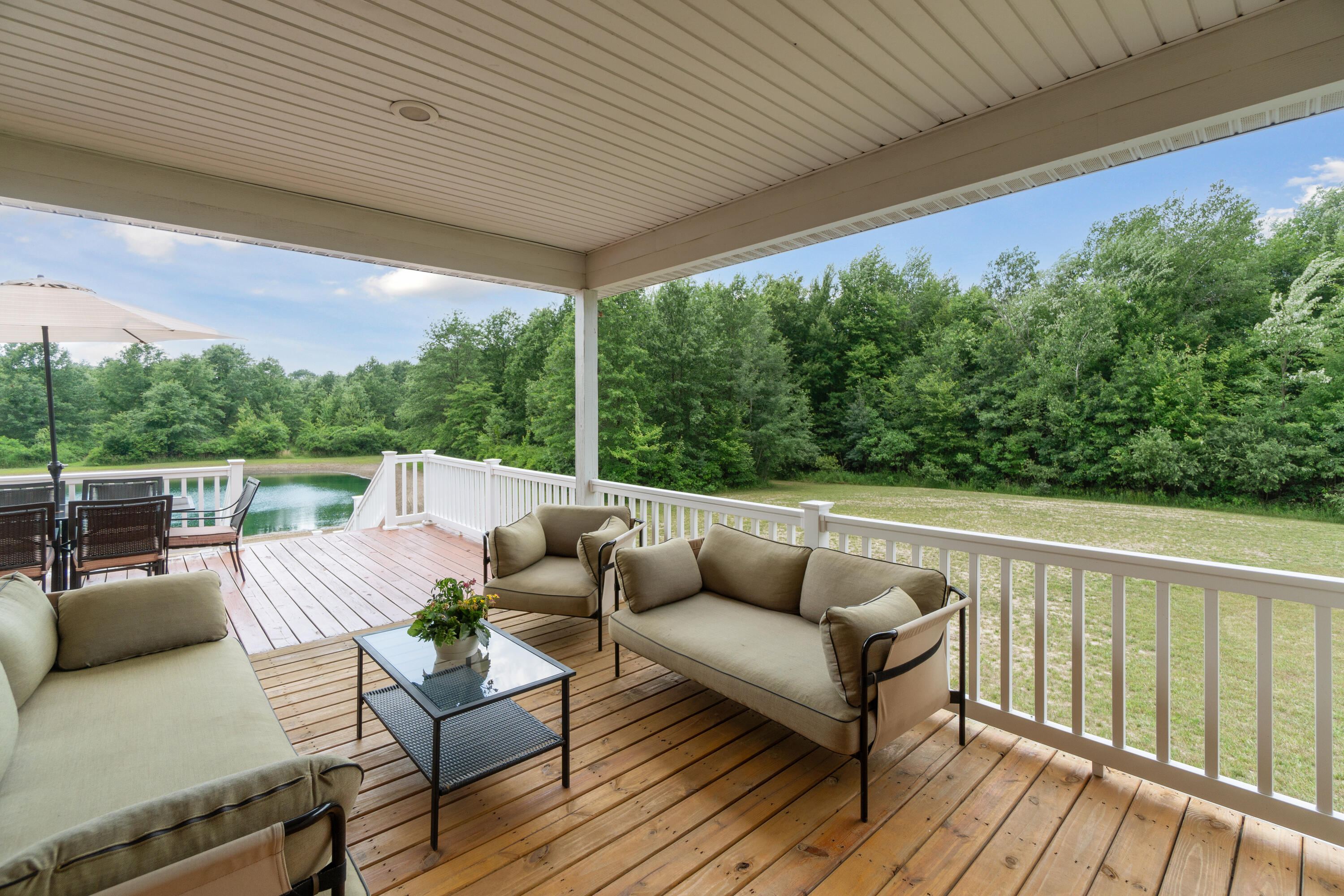 1084 38th Street Allegan MI 49010