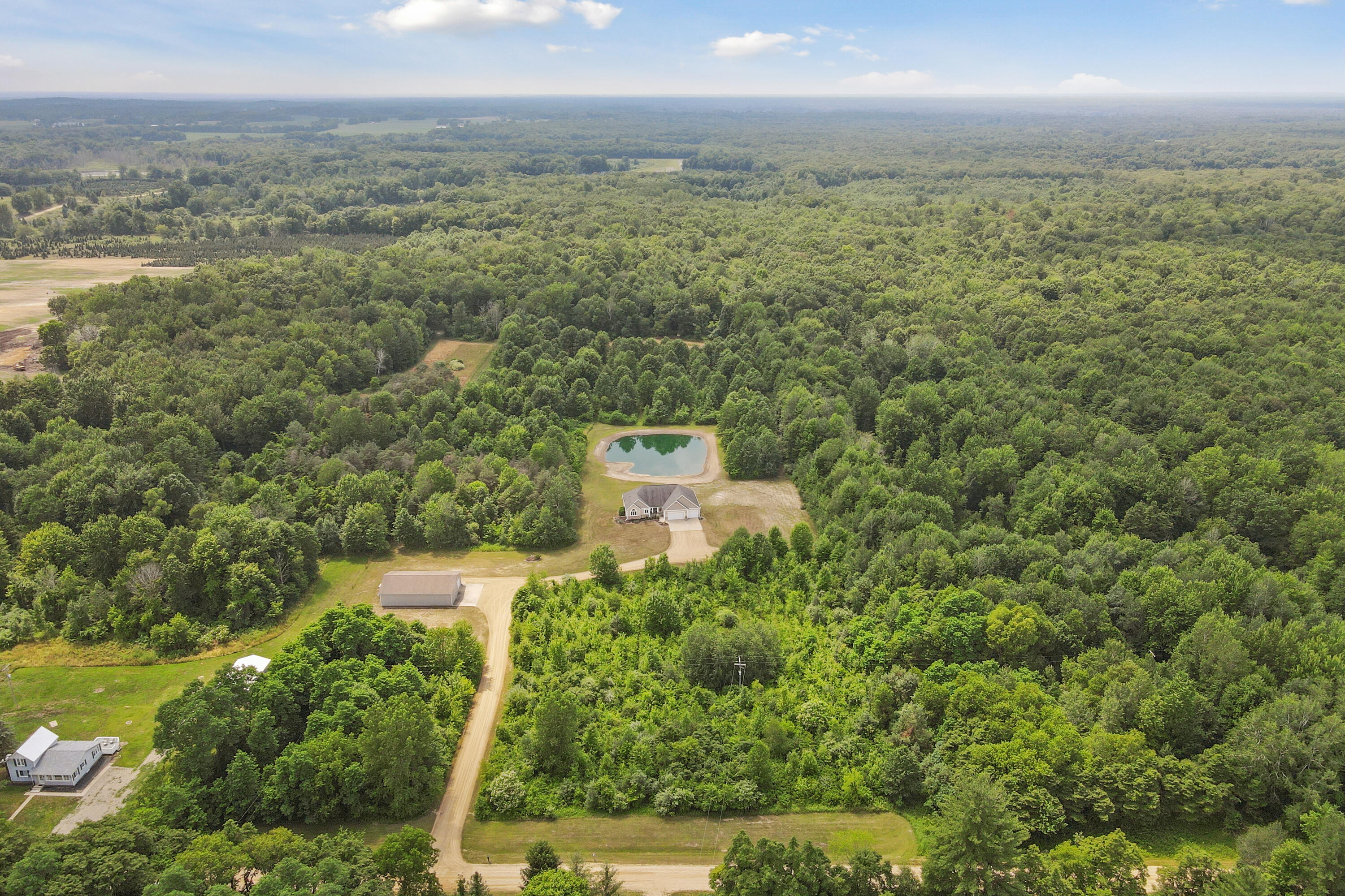 1084 38th Street Allegan MI 49010