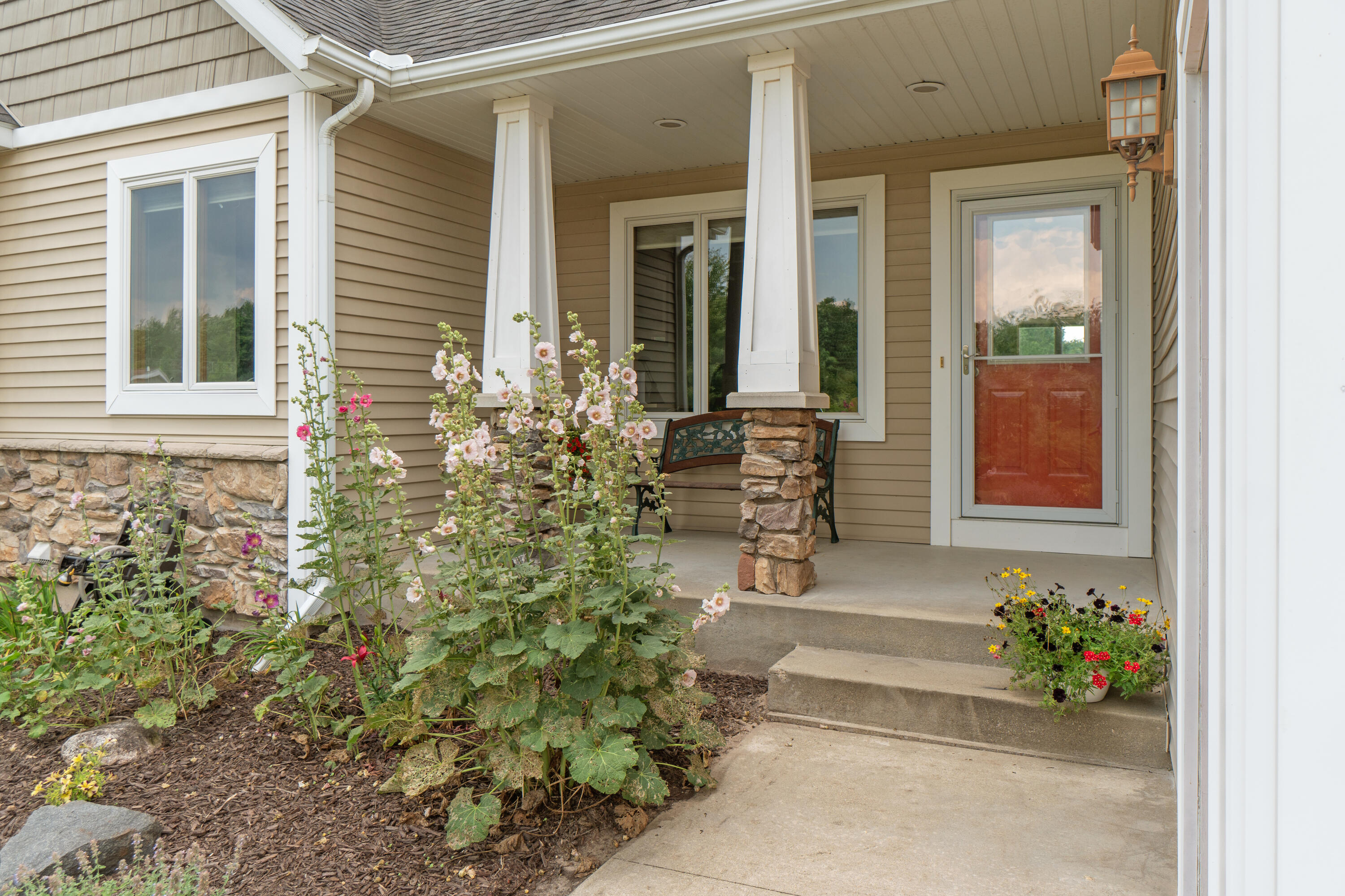 1084 38th Street Allegan MI 49010