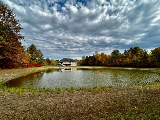 1084 38th Street Allegan MI 49010