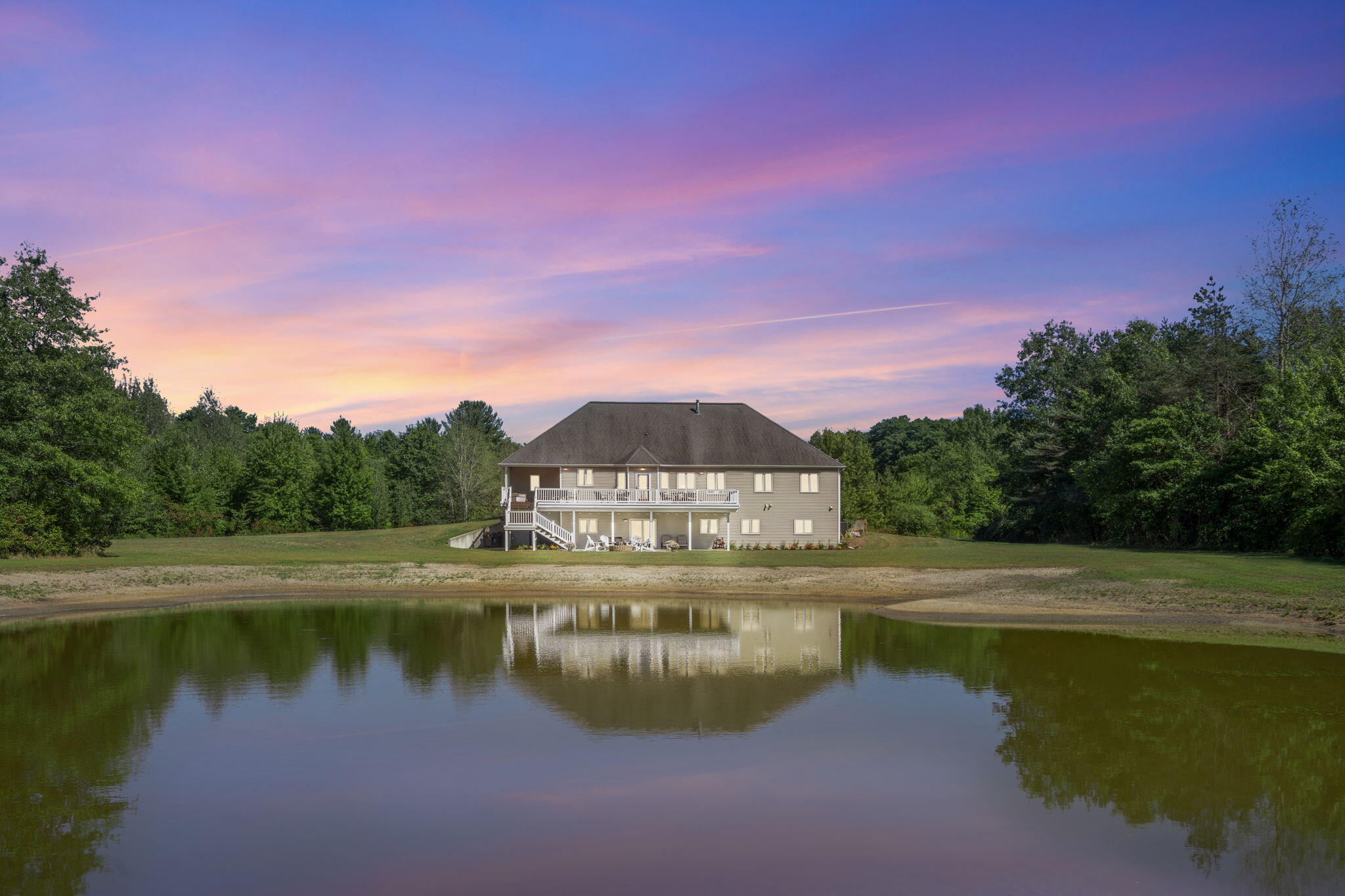 1084 38th Street Allegan MI 49010