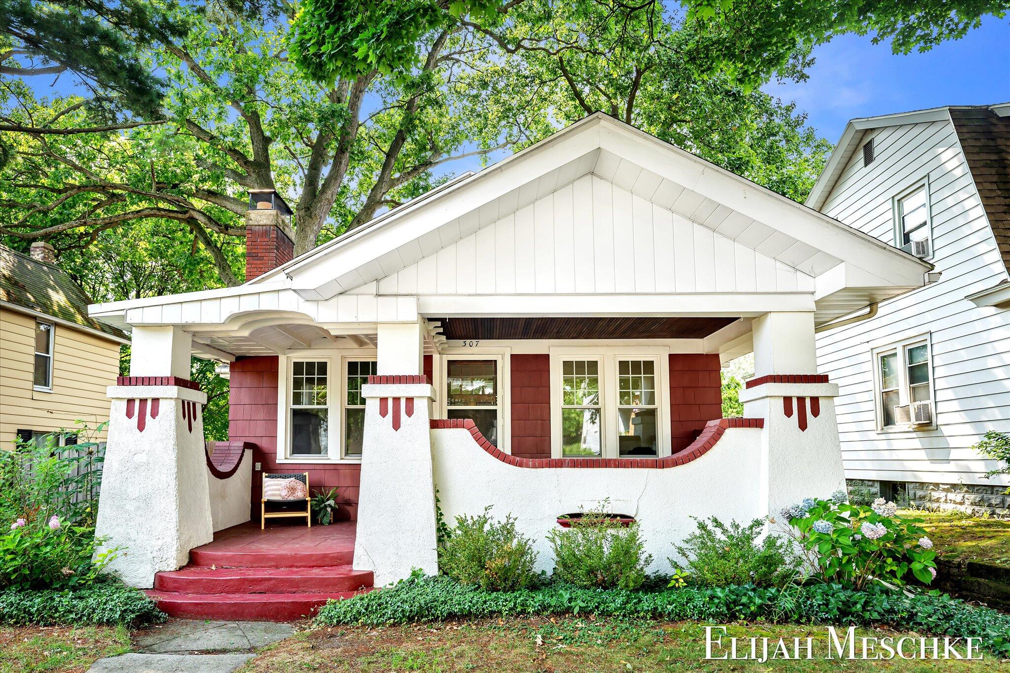 307 Scott Avenue NW Grand Rapids MI 49504