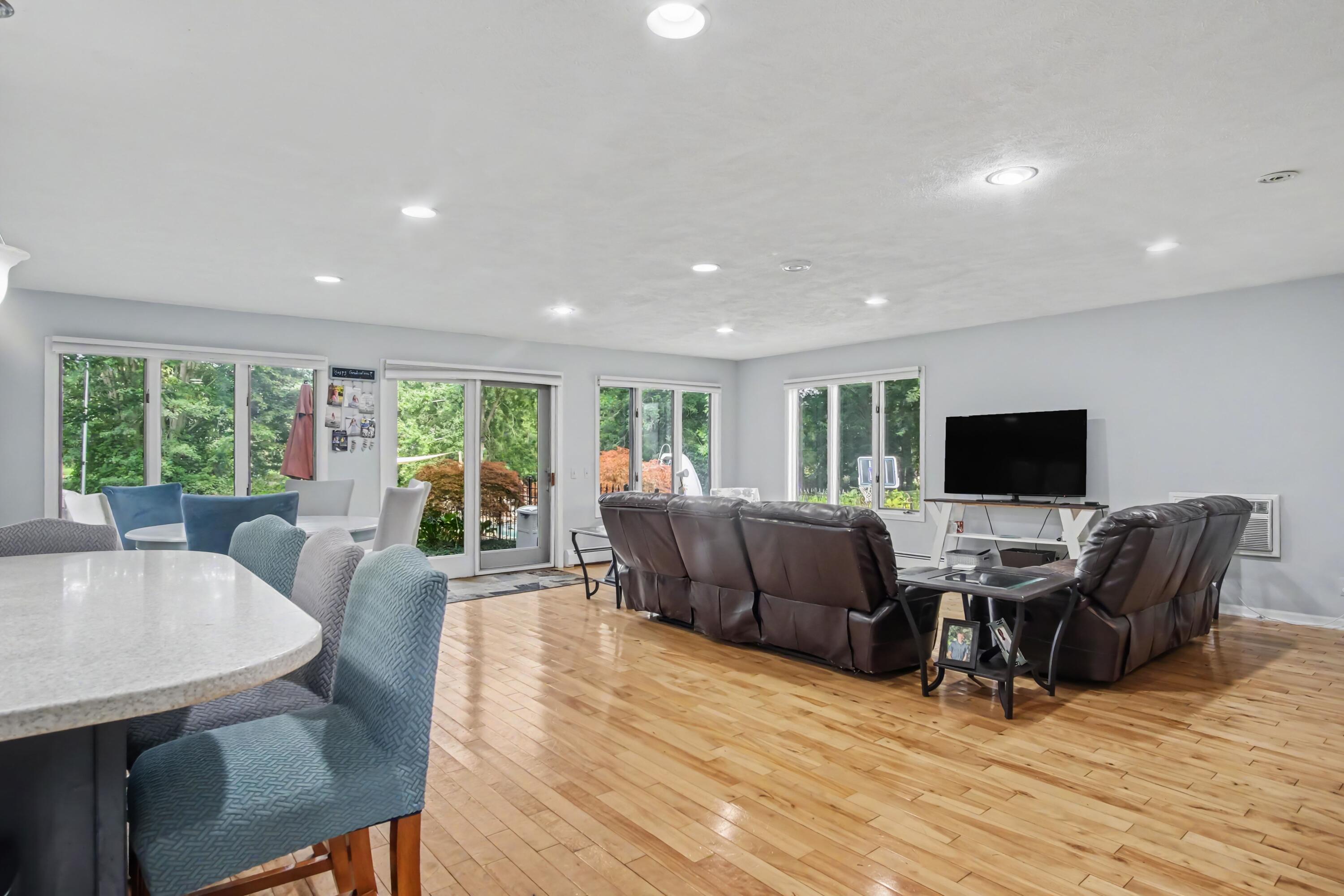 3580 Michigan Street NE Grand Rapids MI 49525