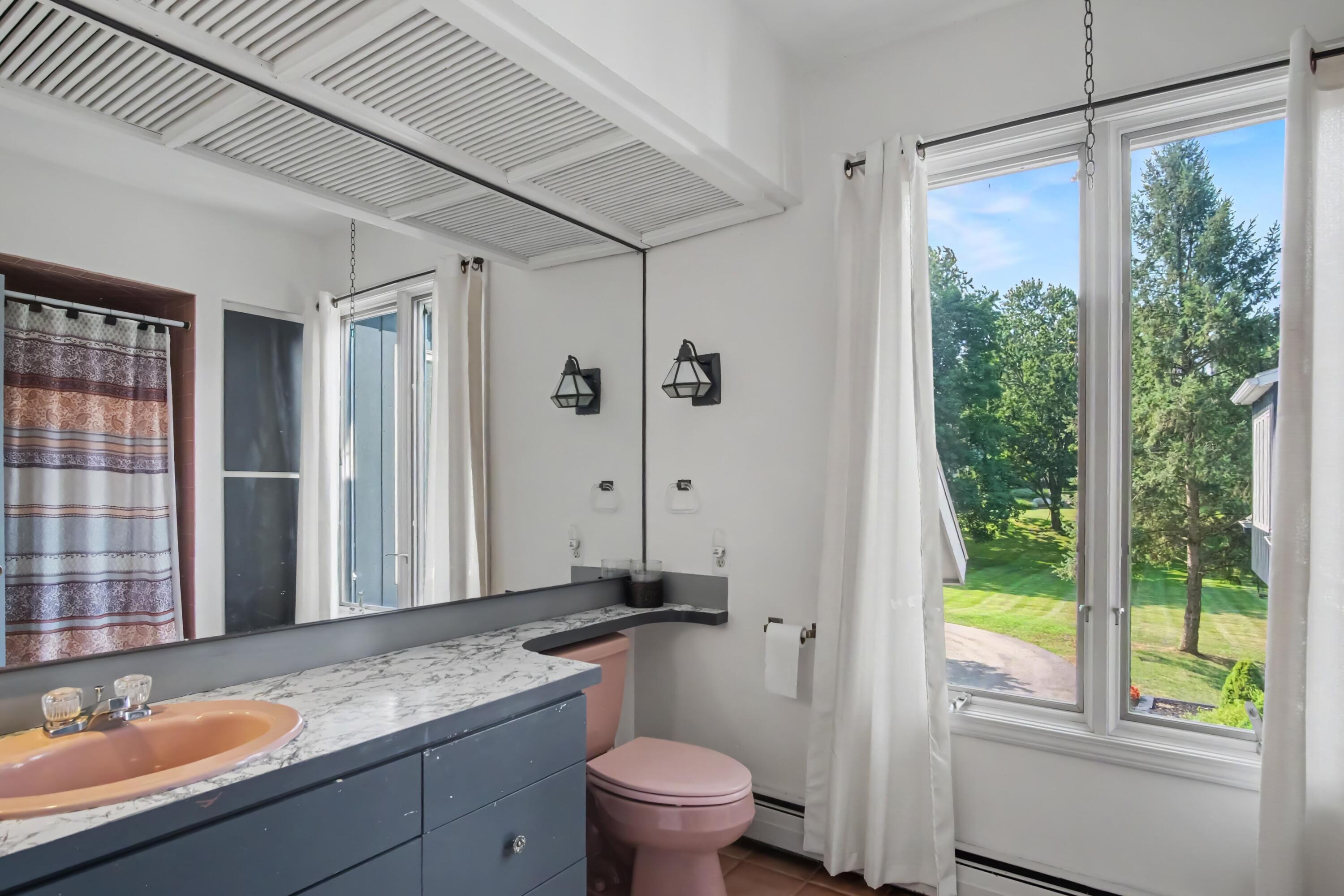 3580 Michigan Street NE Grand Rapids MI 49525