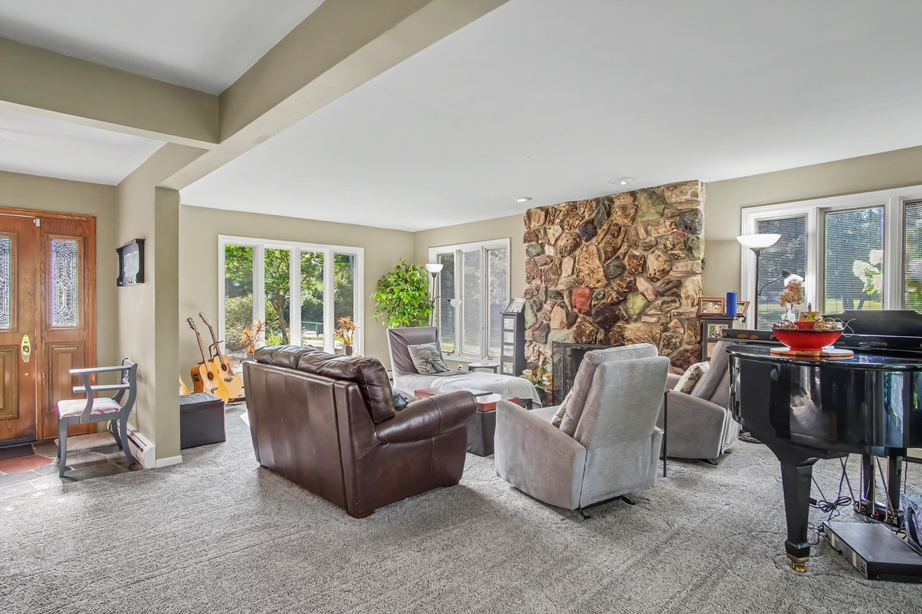 3580 Michigan Street NE Grand Rapids MI 49525