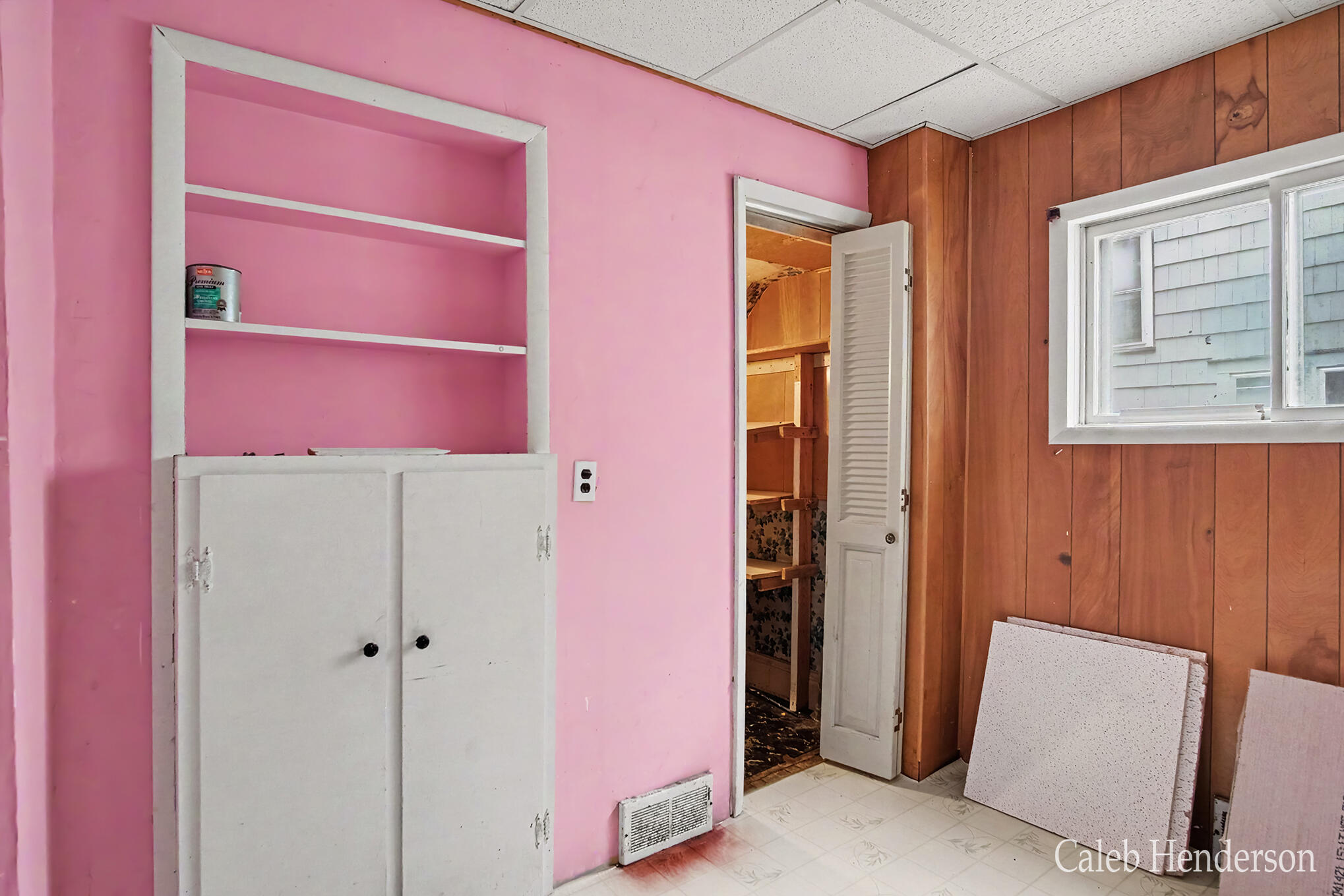 1632 5th Street Muskegon MI 49441